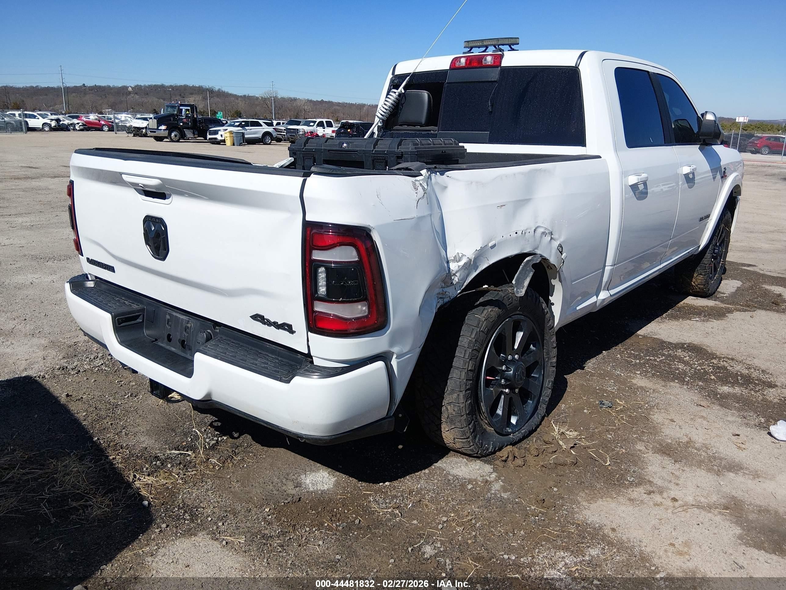 2022 Ram 2500 Laramie  4x4 6'4 Box White vin: 3C6UR5FL3NG371489