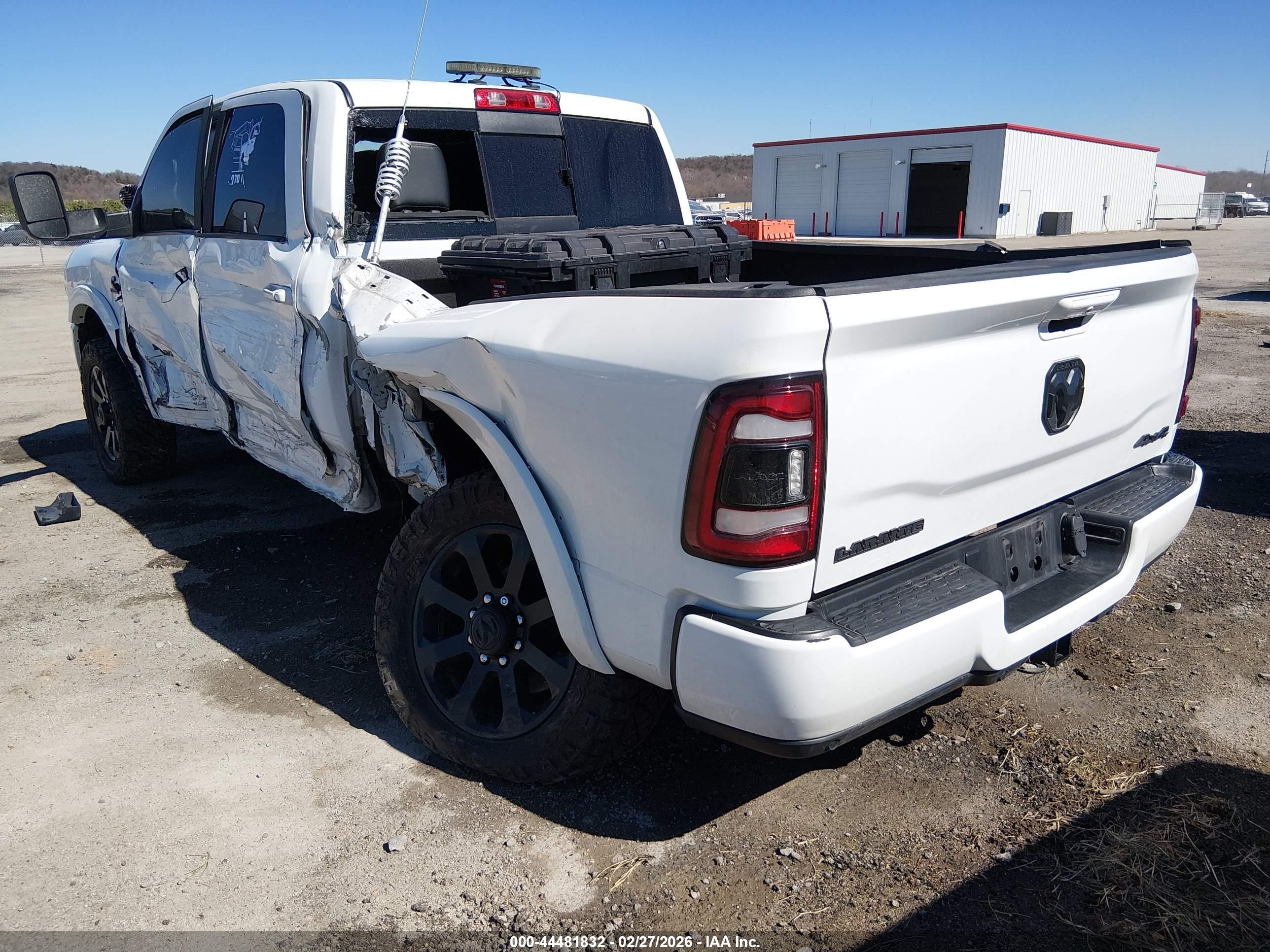 2022 Ram 2500 Laramie  4x4 6'4 Box White vin: 3C6UR5FL3NG371489