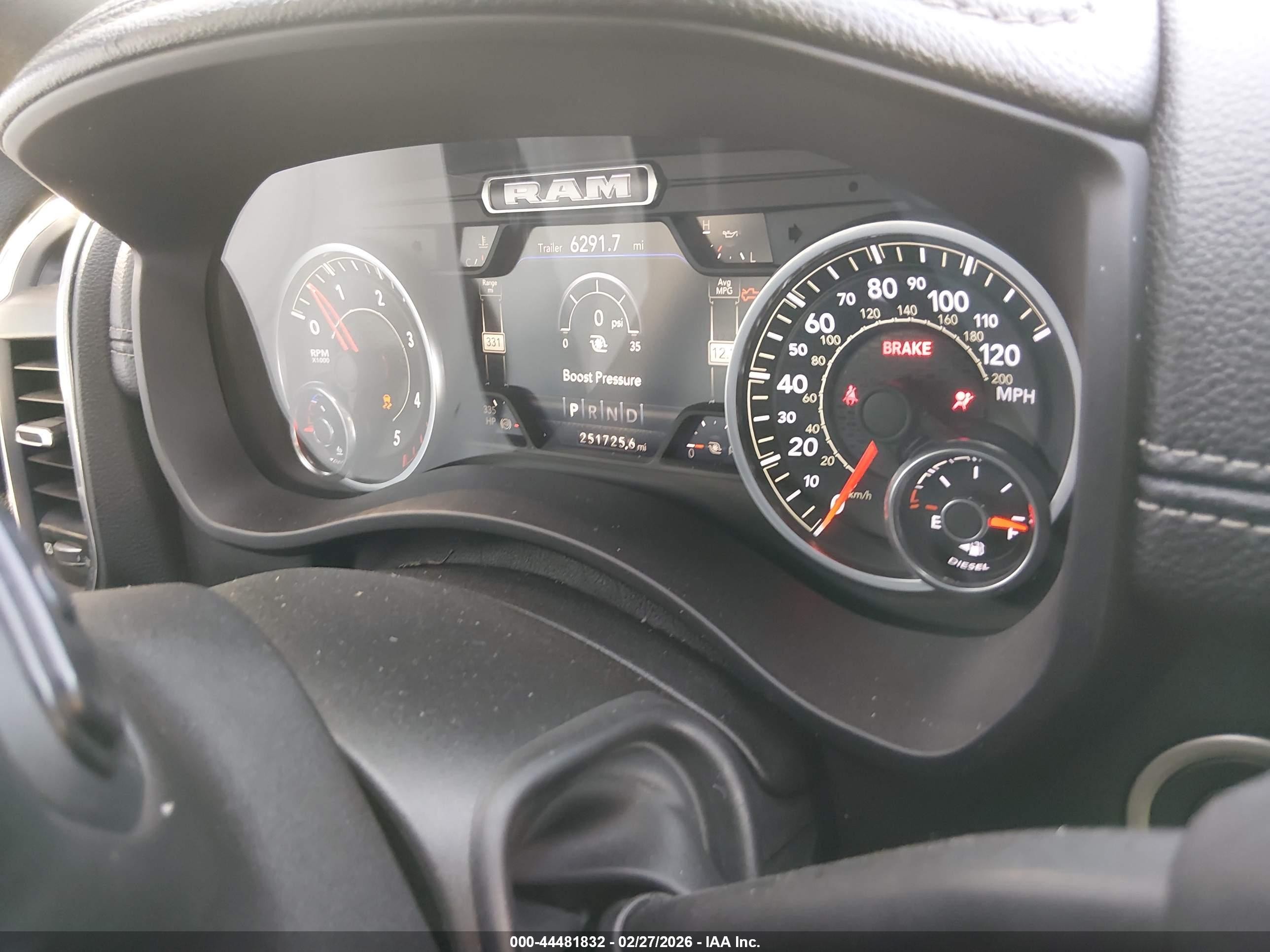 2022 Ram 2500 Laramie  4x4 6'4 Box White vin: 3C6UR5FL3NG371489