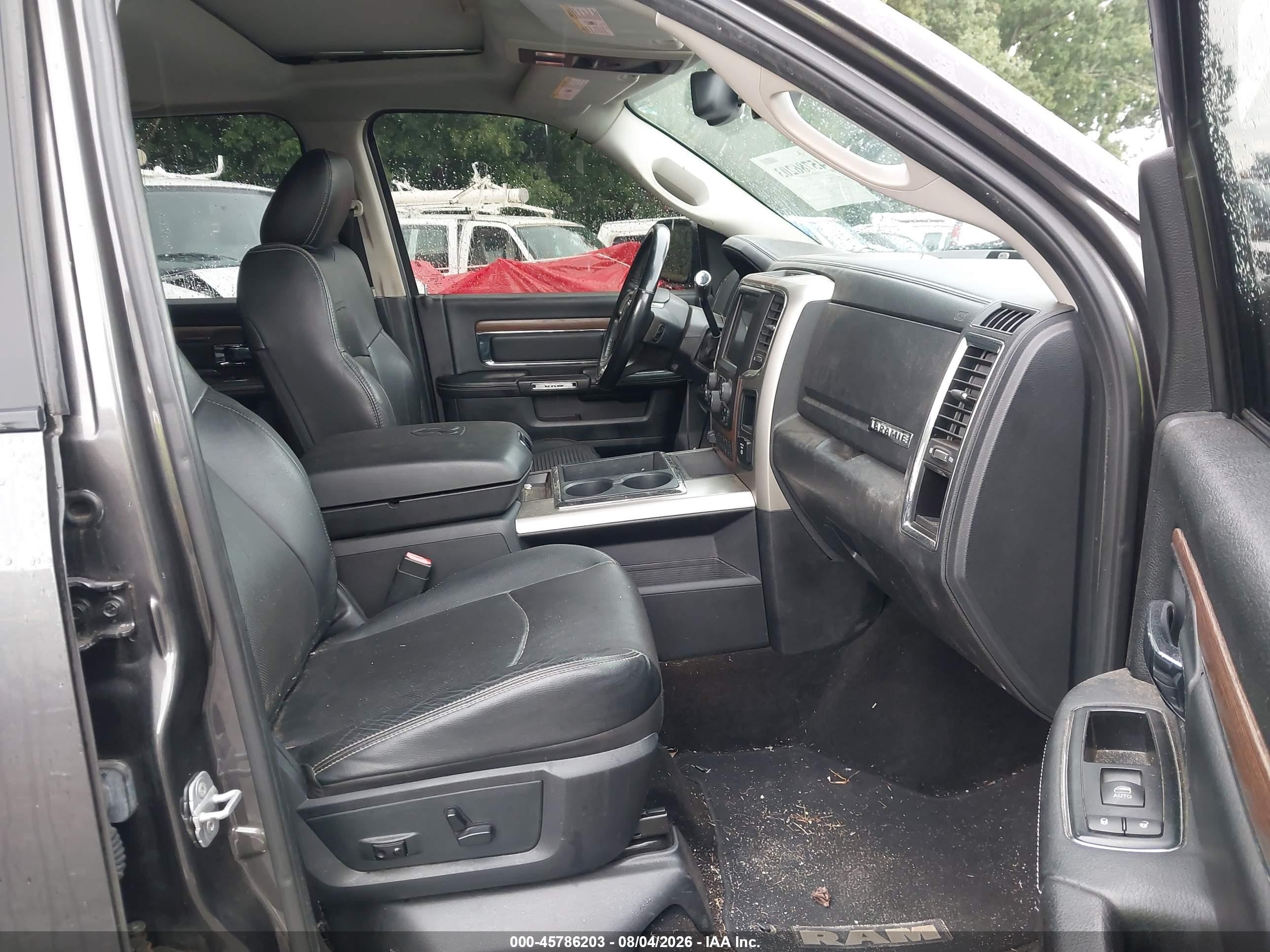 2014 Ram 2500 Laramie Gray vin: 3C6UR5FL7EG244017
