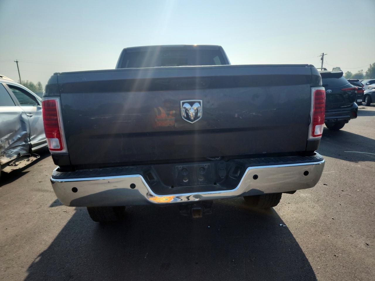 2015 Ram 2500 Laramie Charcoal vin: 3C6UR5FL7FG673076