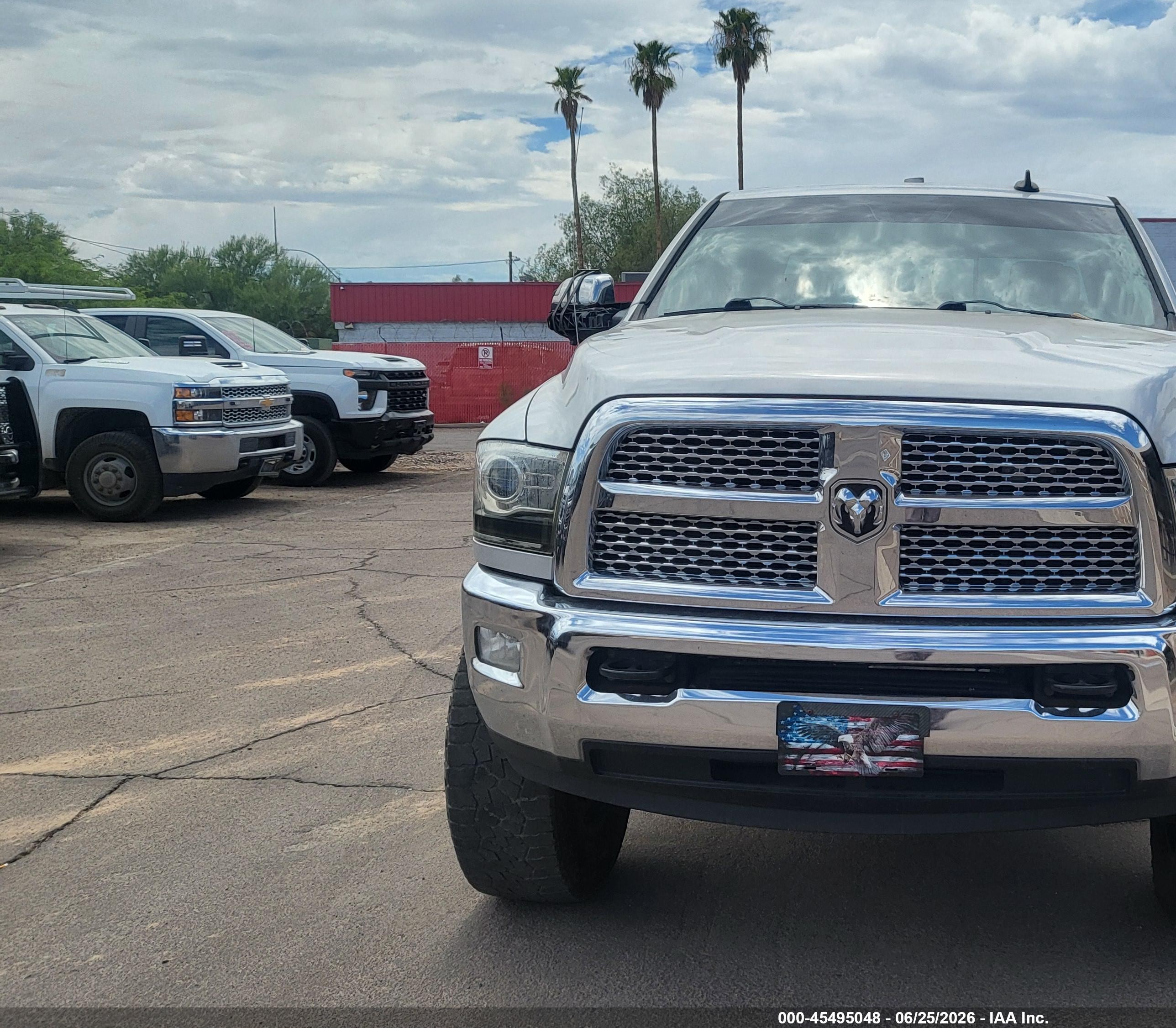 2015 Ram 2500 Laramie Silver vin: 3C6UR5FL8FG536566