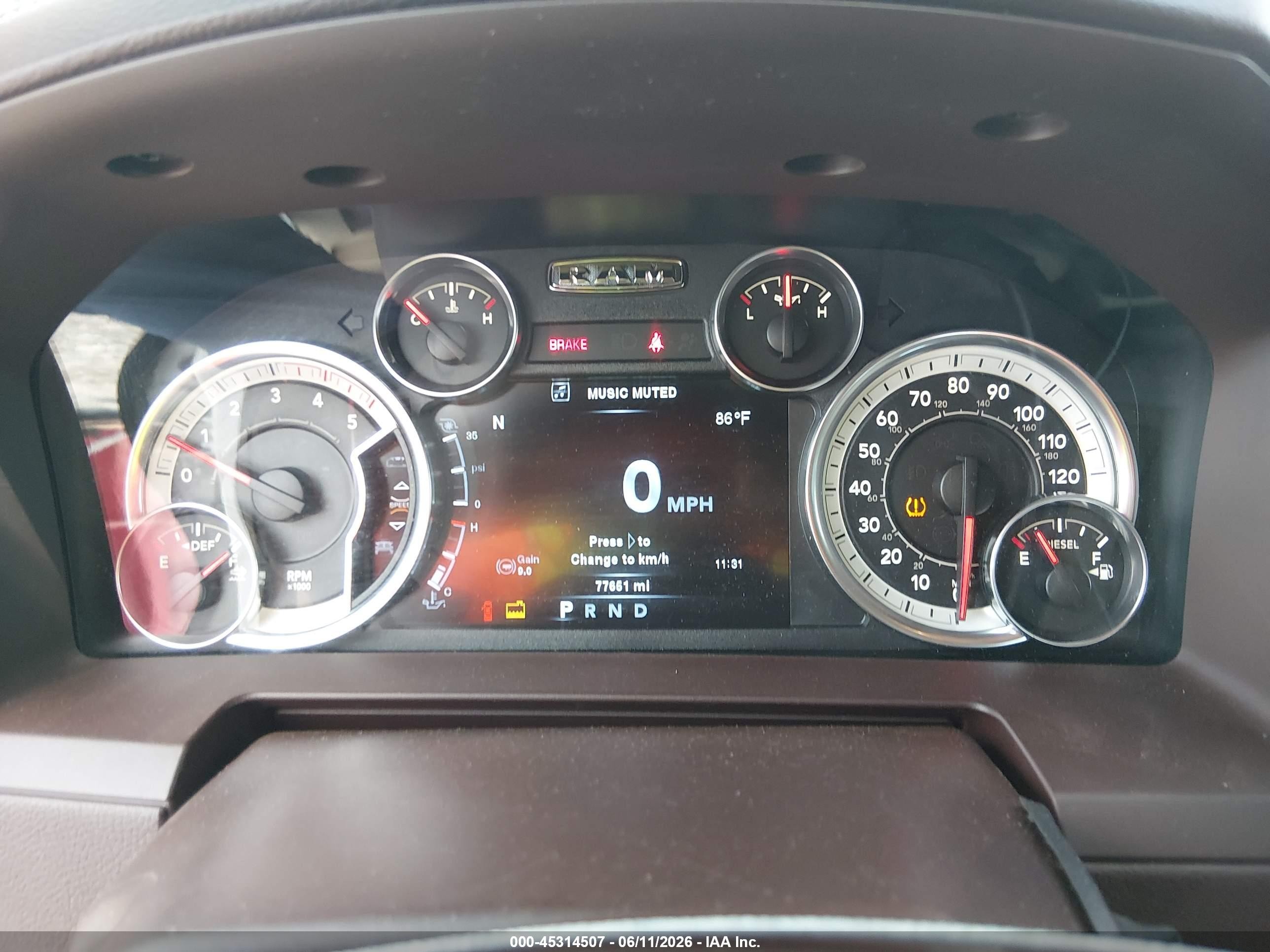 2013 Ram 2500 Laramie White vin: 3C6UR5FLXDG560719
