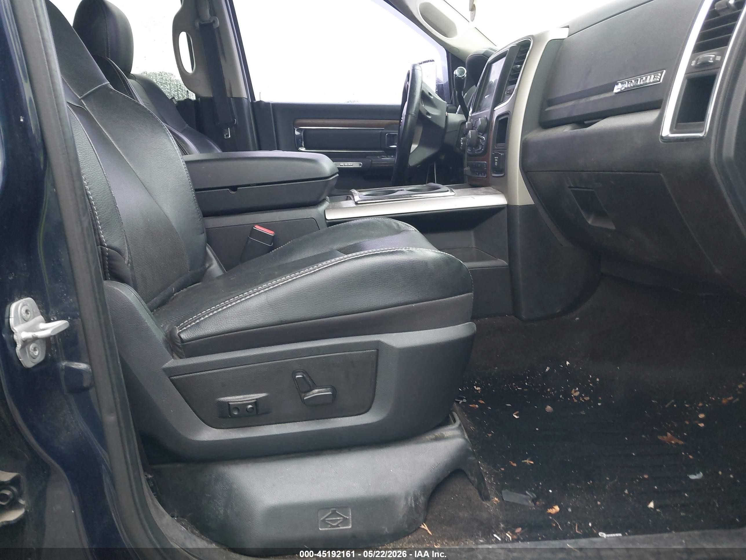2013 Ram 2500 Laramie Blue vin: 3C6UR5FLXDG614844