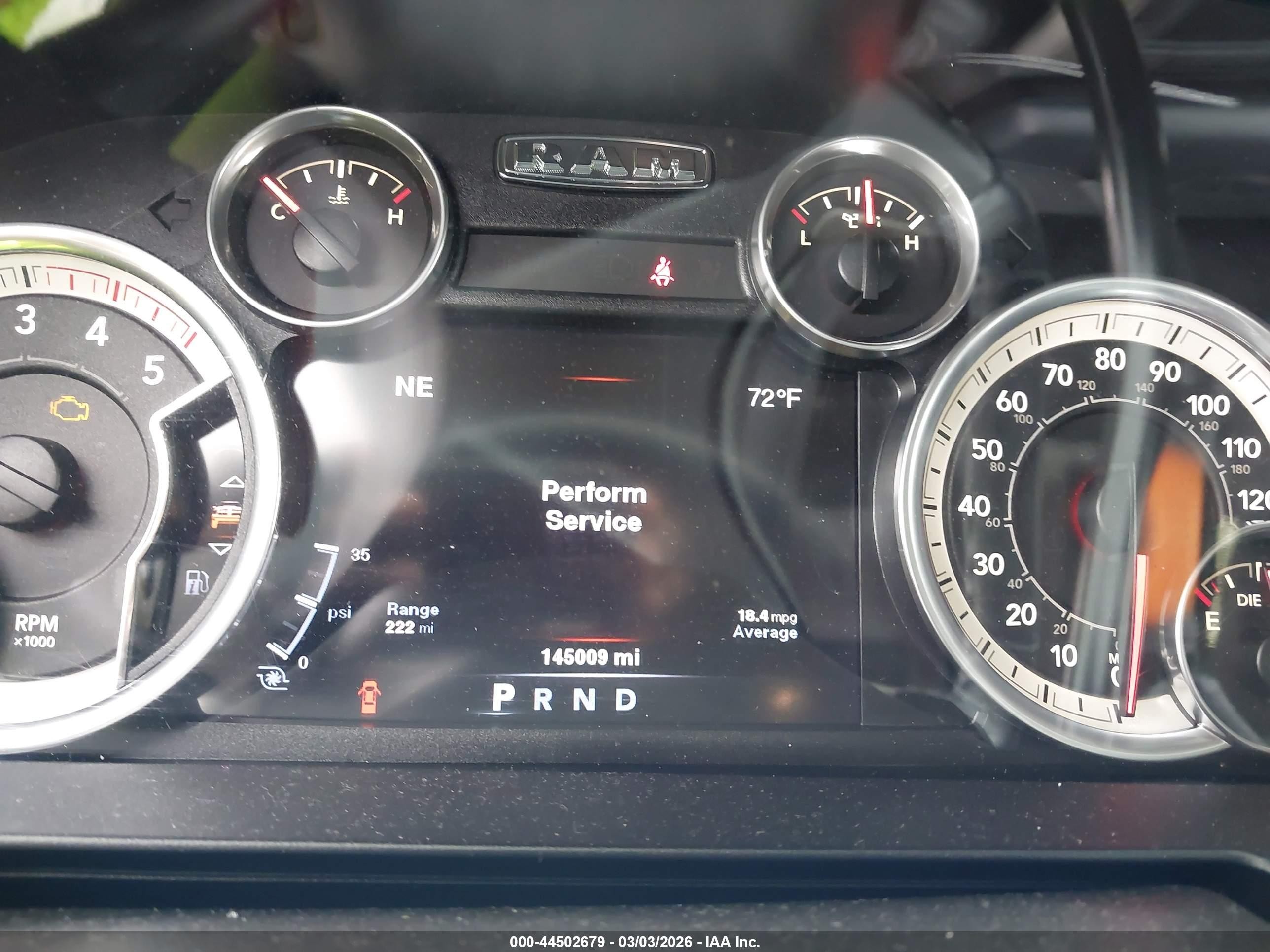 2014 Ram 2500 Laramie White vin: 3C6UR5FLXEG183164