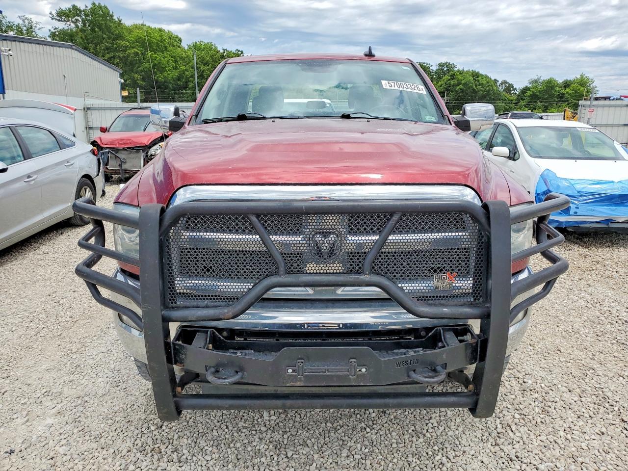 2015 Ram 2500 Longhorn Burgundy vin: 3C6UR5GJ5FG511363