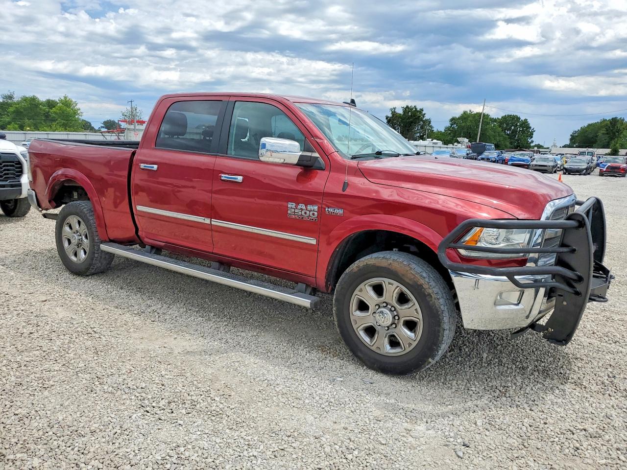 2015 Ram 2500 Longhorn Burgundy vin: 3C6UR5GJ5FG511363