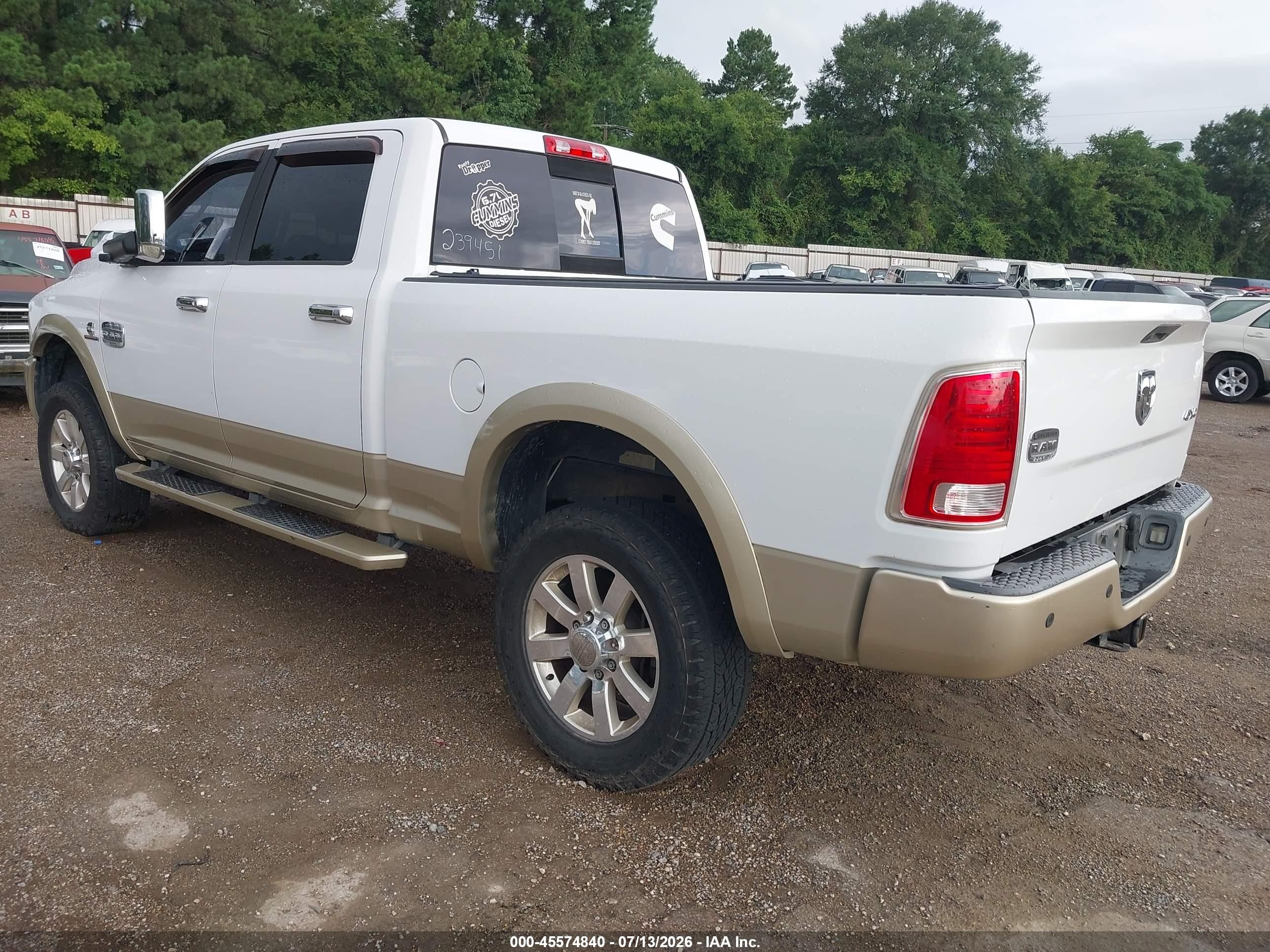 2014 Ram 2500 Longhorn White vin: 3C6UR5GL0EG239451