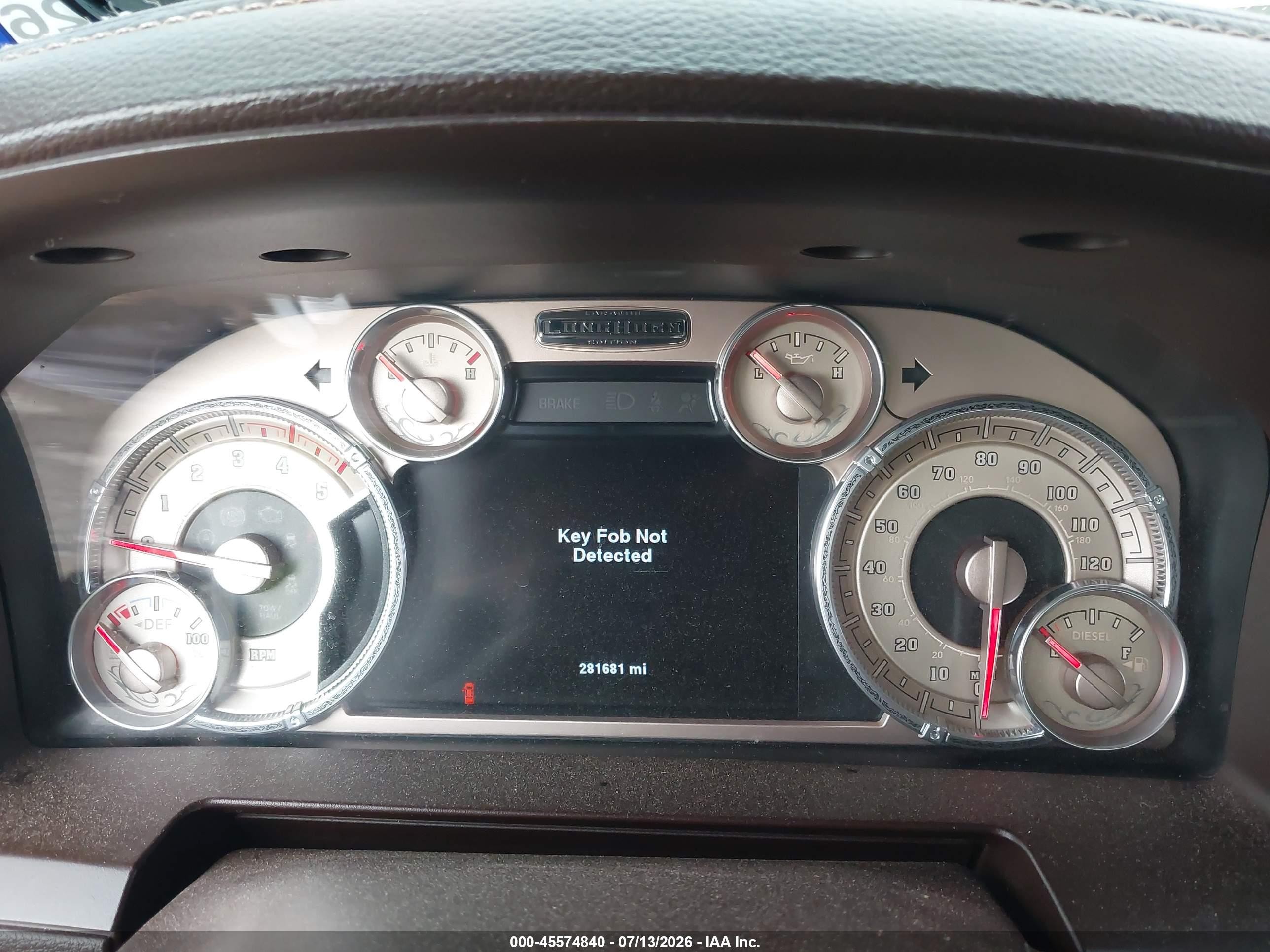 2014 Ram 2500 Longhorn White vin: 3C6UR5GL0EG239451