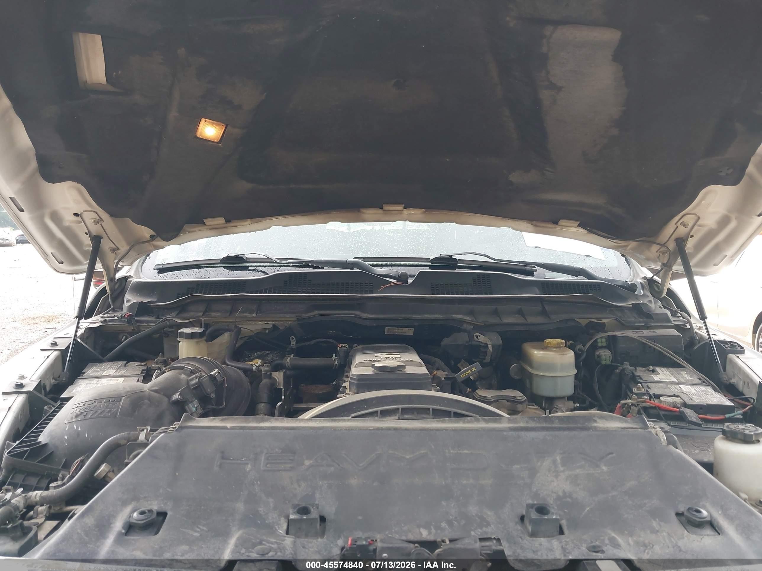 2014 Ram 2500 Longhorn White vin: 3C6UR5GL0EG239451