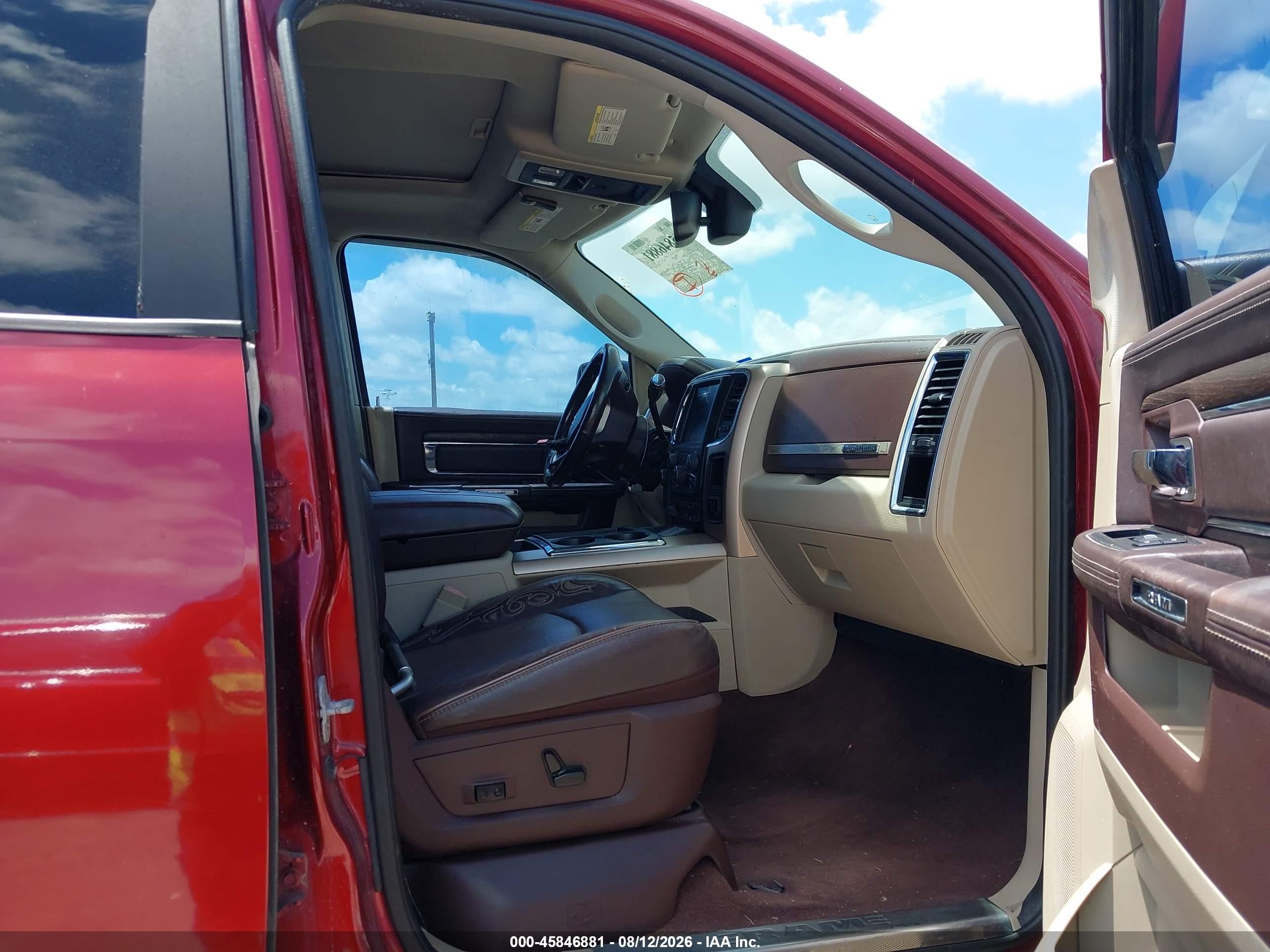2014 Ram 2500 Longhorn Maroon vin: 3C6UR5GL2EG266134