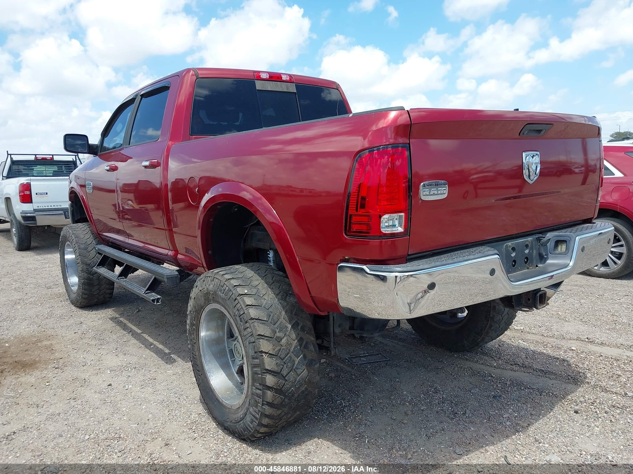 2014 Ram 2500 Longhorn Maroon vin: 3C6UR5GL2EG266134