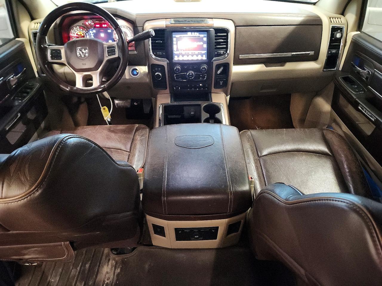 2013 Ram 2500 Longhorn White vin: 3C6UR5GLXDG526472