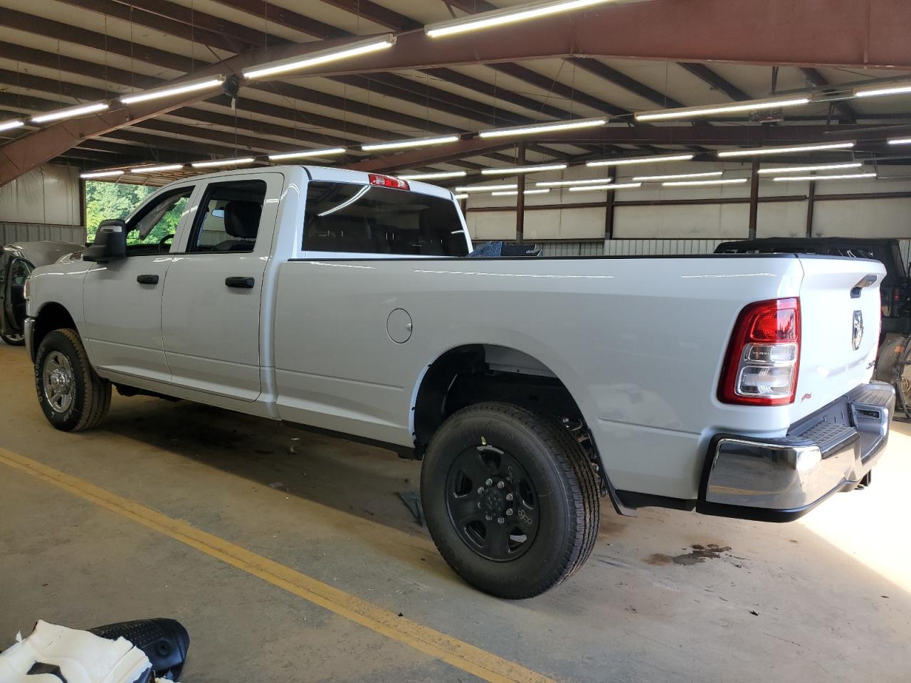 2023 Ram 2500 Tradesman White vin: 3C6UR5HJ2PG537032