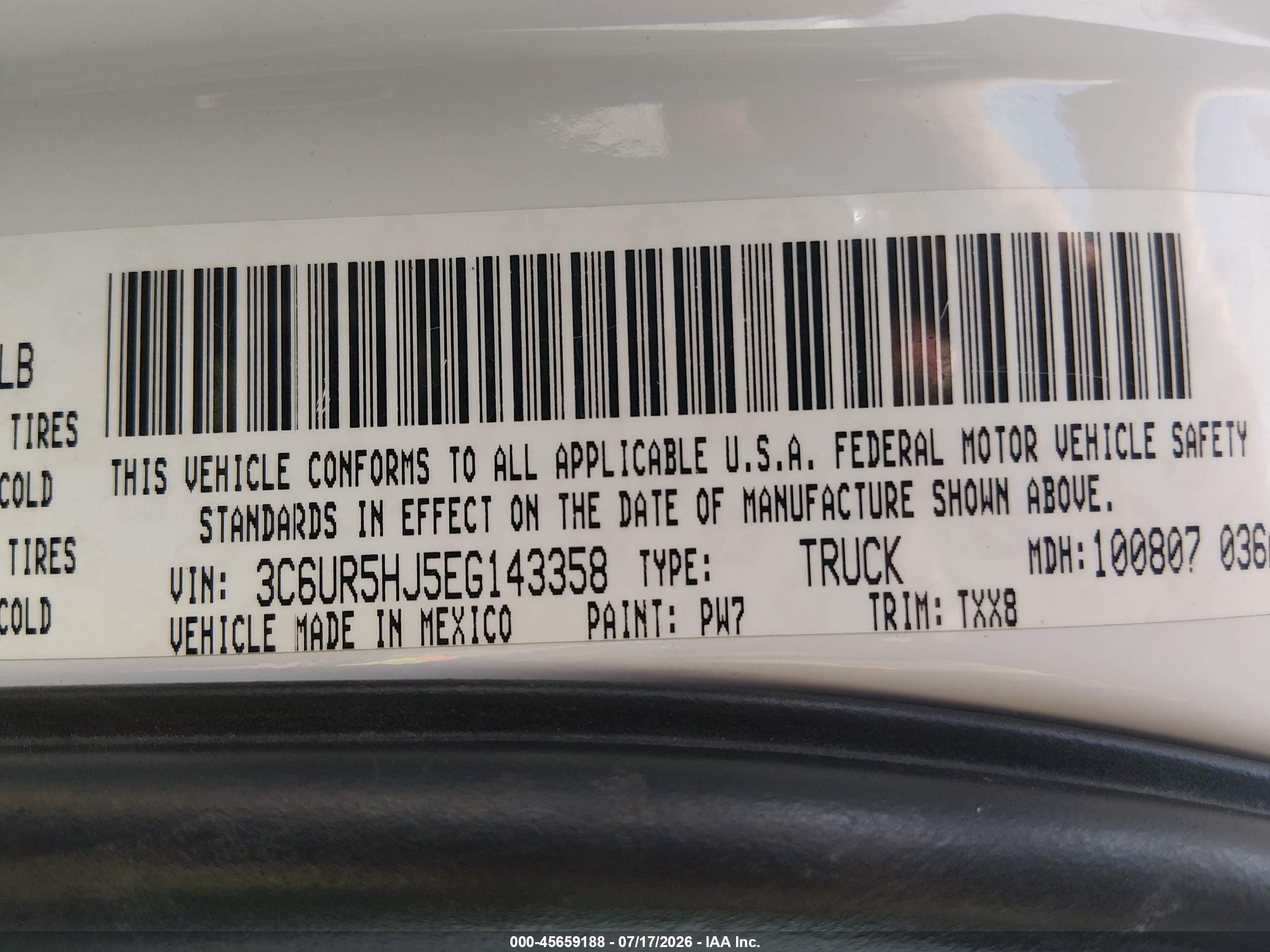 2014 Ram 2500 Tradesman White vin: 3C6UR5HJ5EG143358