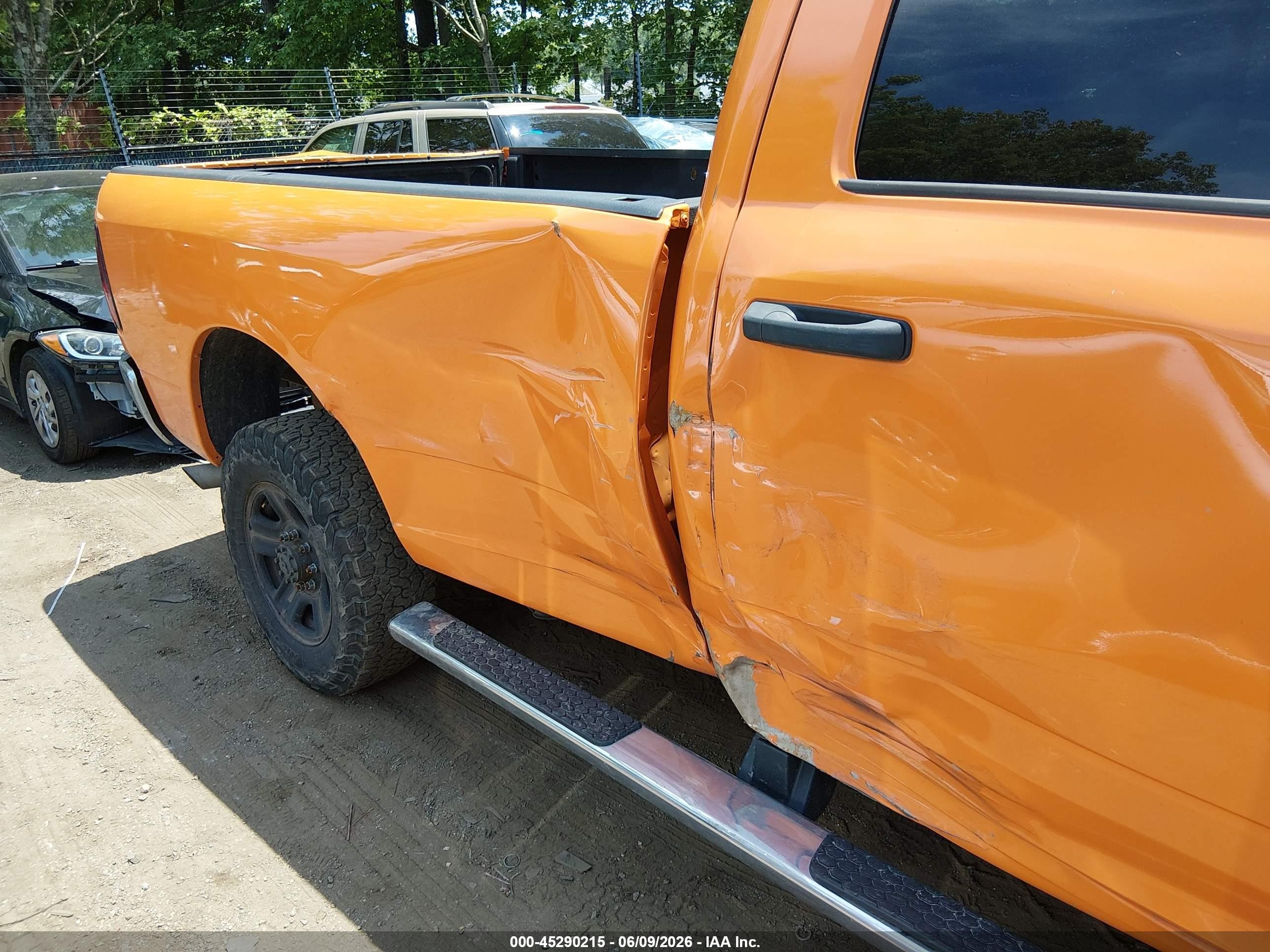 2016 Ram 2500 Tradesman Orange vin: 3C6UR5HJ6GG283146
