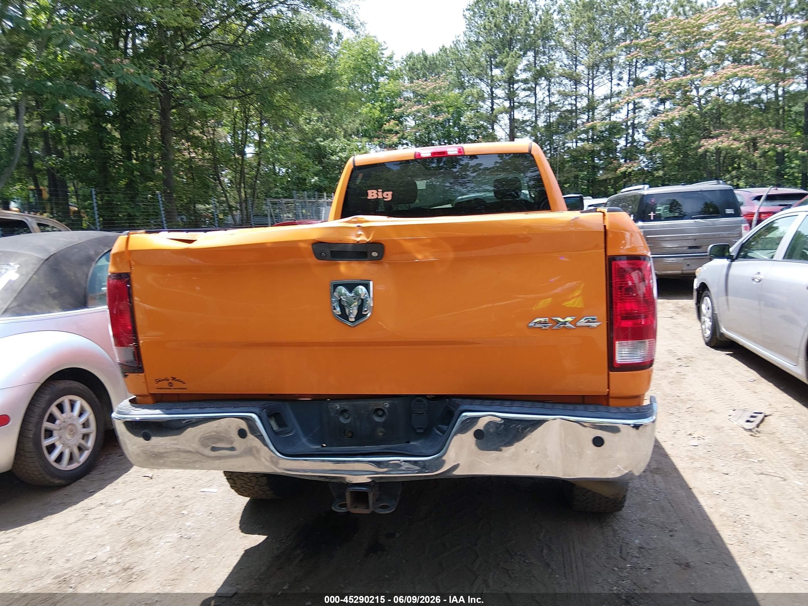 2016 Ram 2500 Tradesman Orange vin: 3C6UR5HJ6GG283146