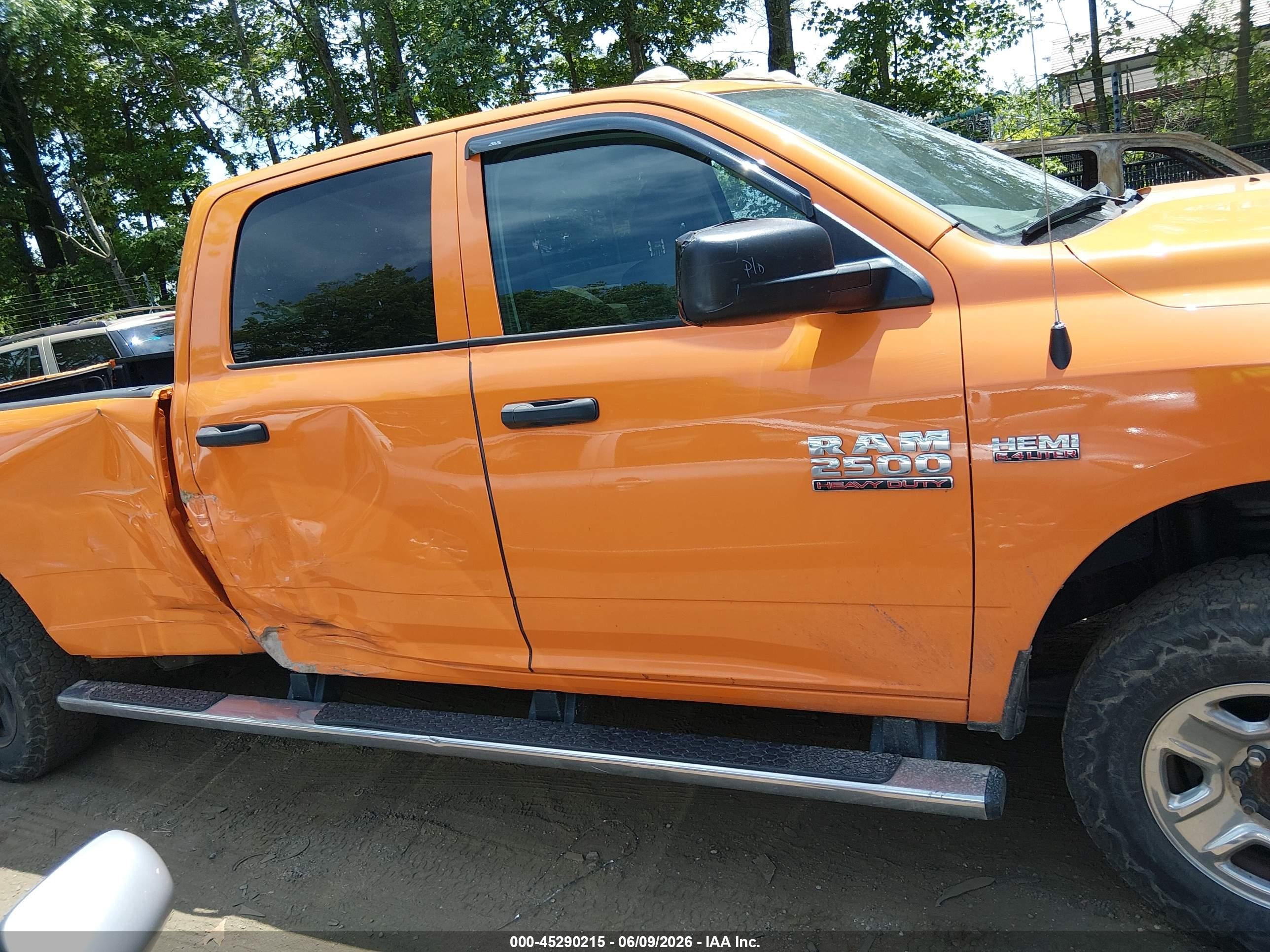 2016 Ram 2500 Tradesman Orange vin: 3C6UR5HJ6GG283146