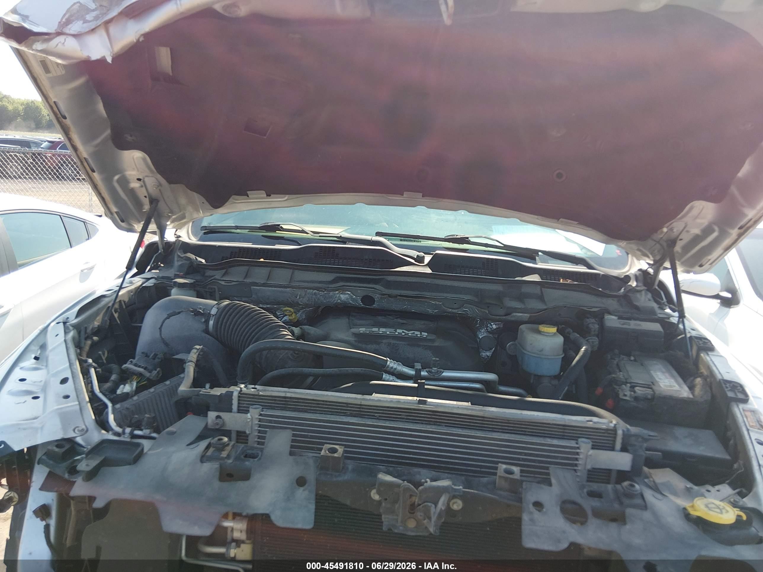 2014 Ram 2500 Tradesman Silver vin: 3C6UR5HJ8EG254342