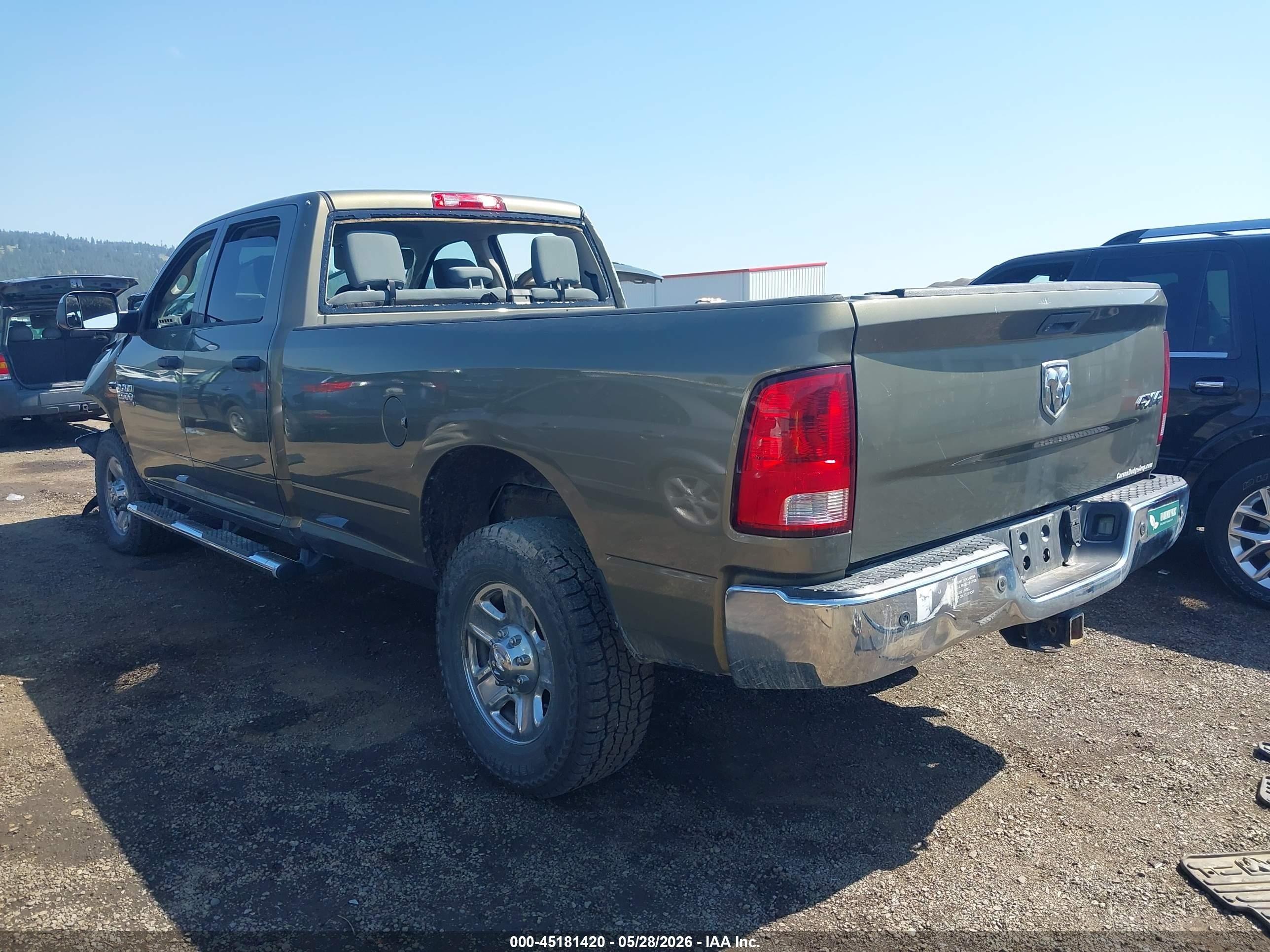 2014 Ram 2500 Tradesman Gray vin: 3C6UR5HL2EG156571