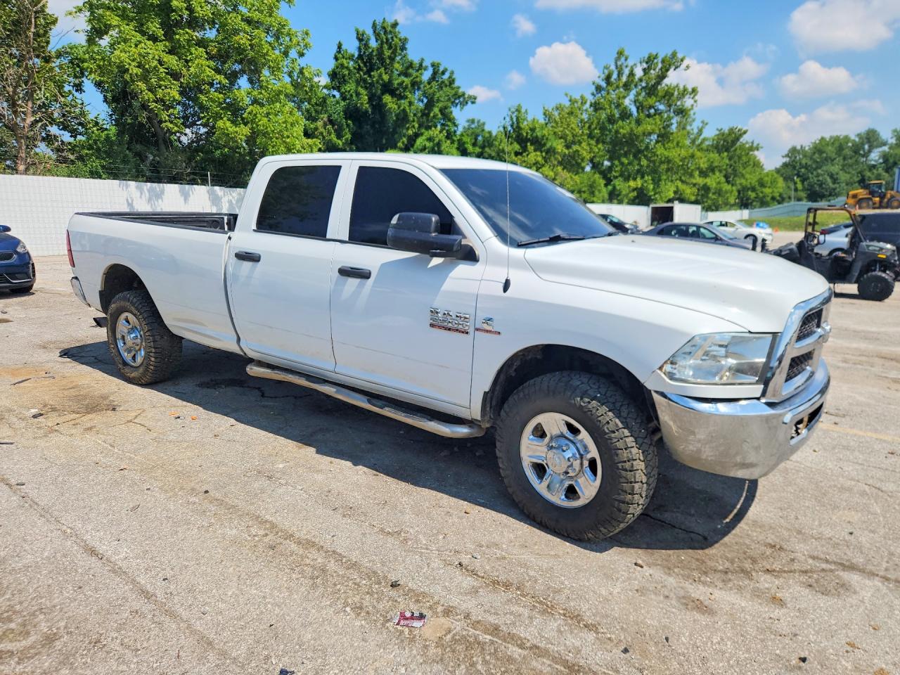 2014 Ram 2500 St White vin: 3C6UR5HL4EG299554