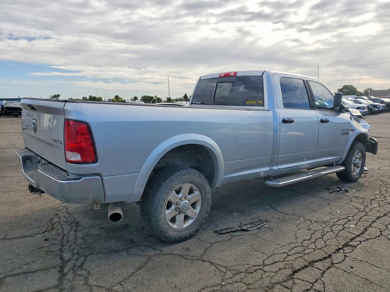 2015 Ram 2500 Slt Silver vin: 3C6UR5JJ5FG689332