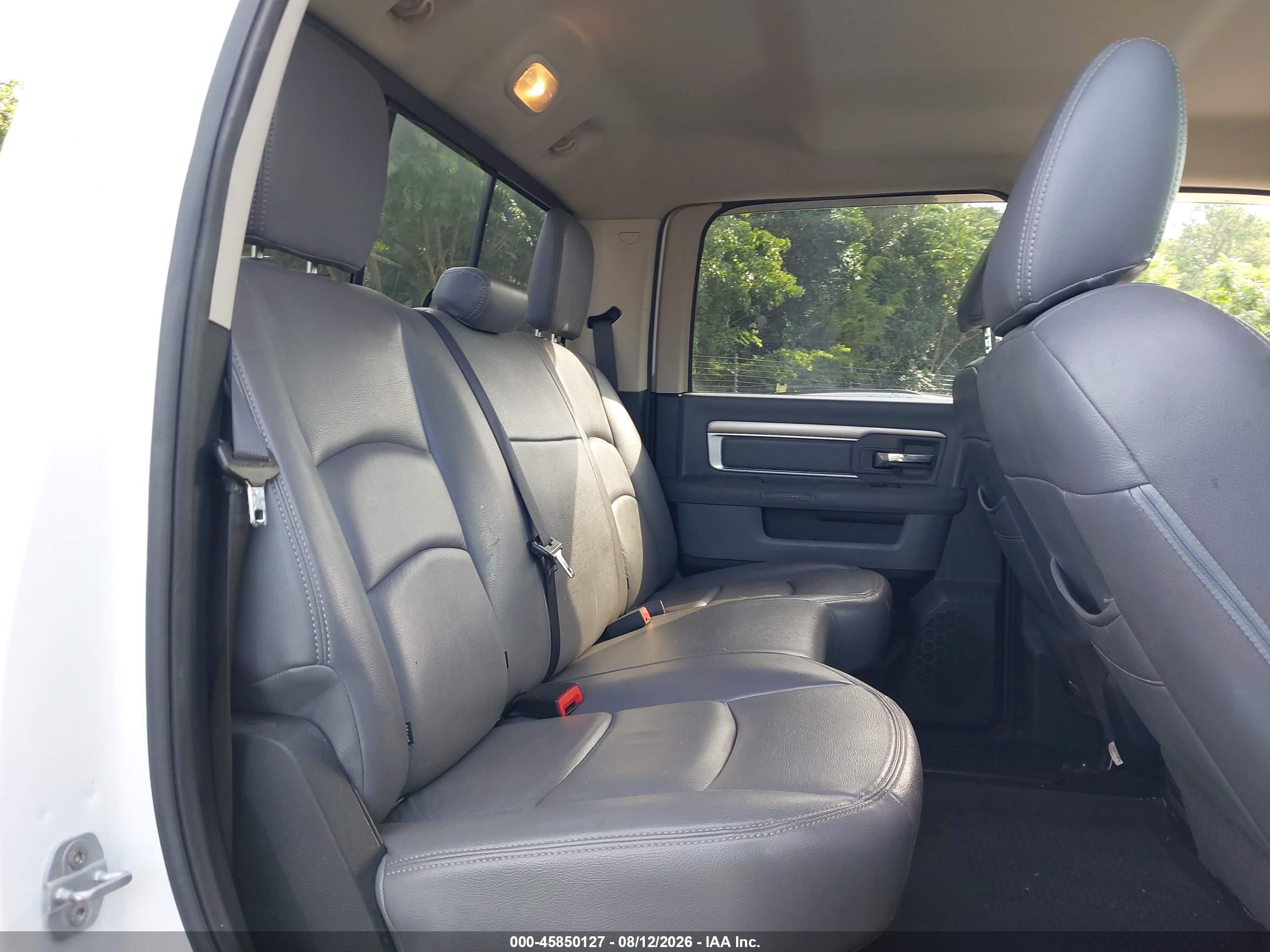 2015 Ram 2500 Slt White vin: 3C6UR5JL0FG509742