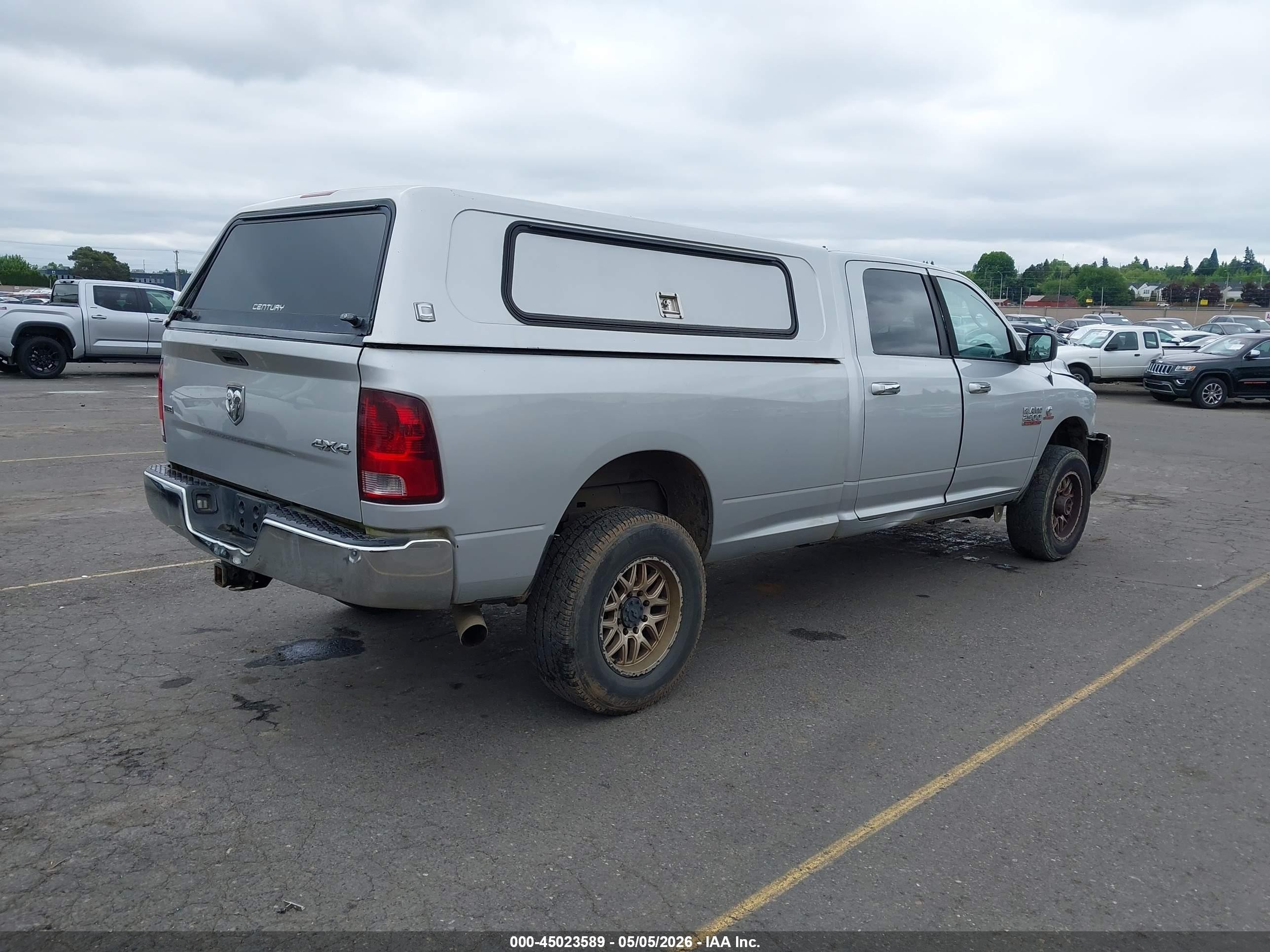 2015 Ram 2500 Slt Silver vin: 3C6UR5JL0FG691622