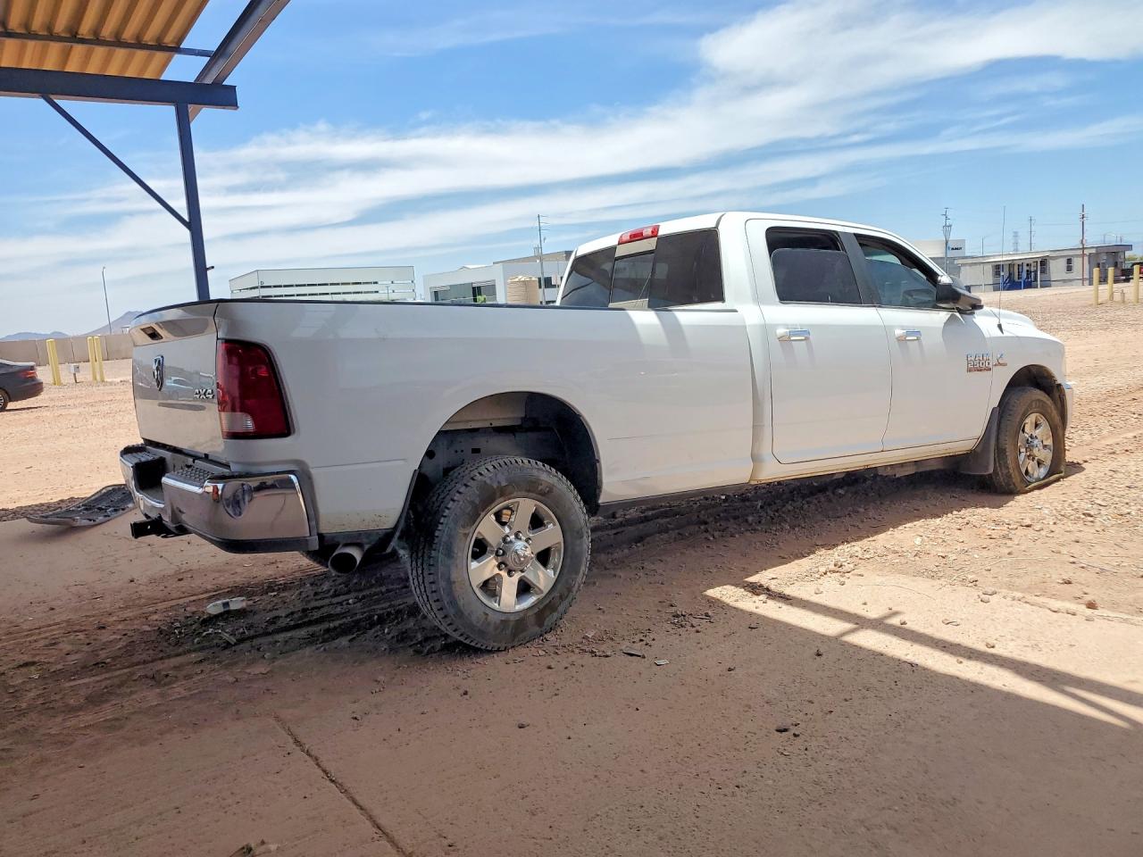2015 Ram 2500 Slt White vin: 3C6UR5JL4FG587490