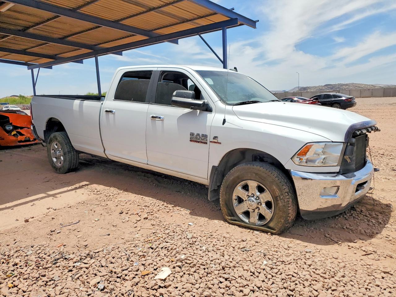 2015 Ram 2500 Slt White vin: 3C6UR5JL4FG587490