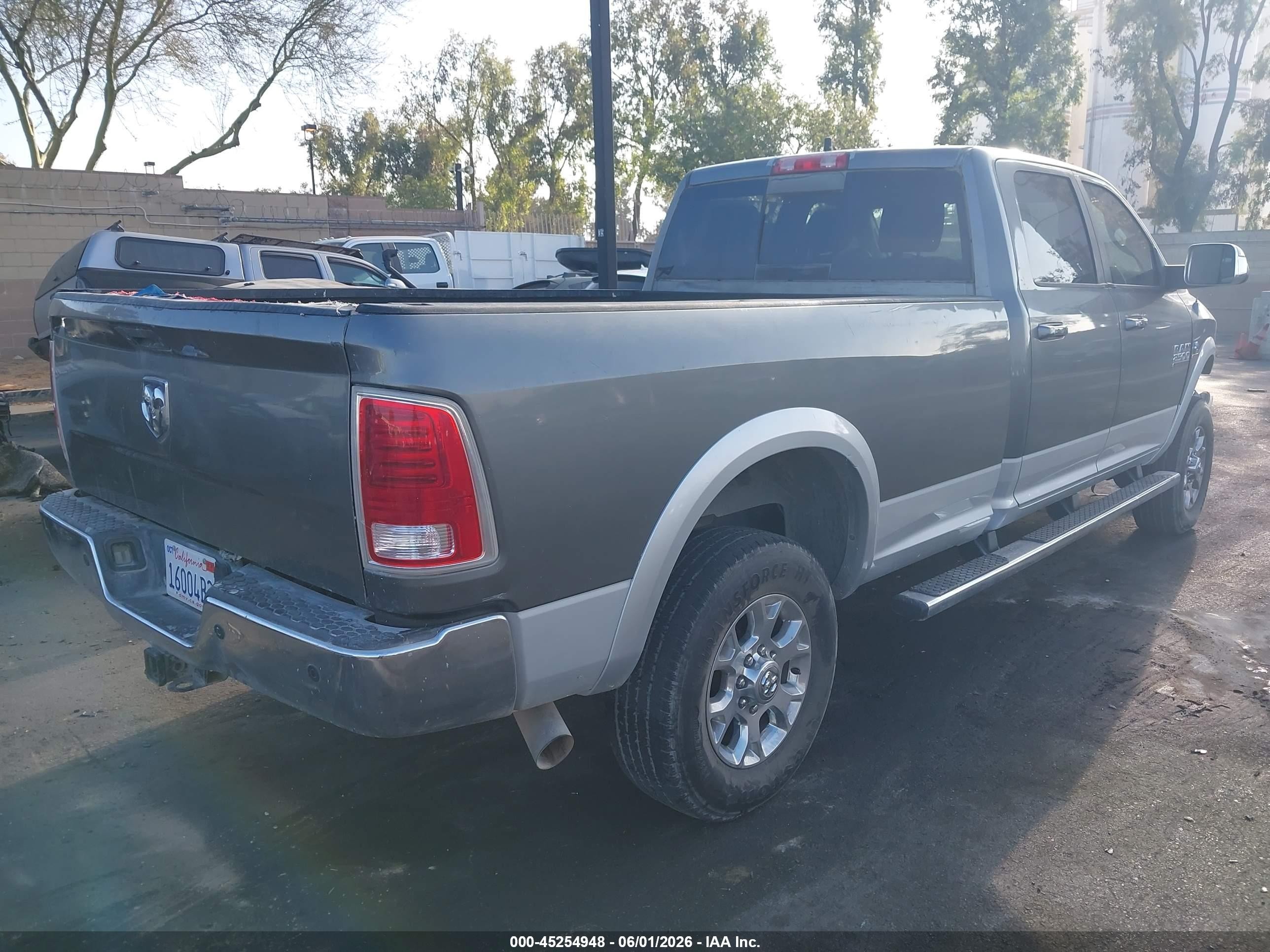 2013 Ram 2500 Laramie Gray vin: 3C6UR5KL1DG584607