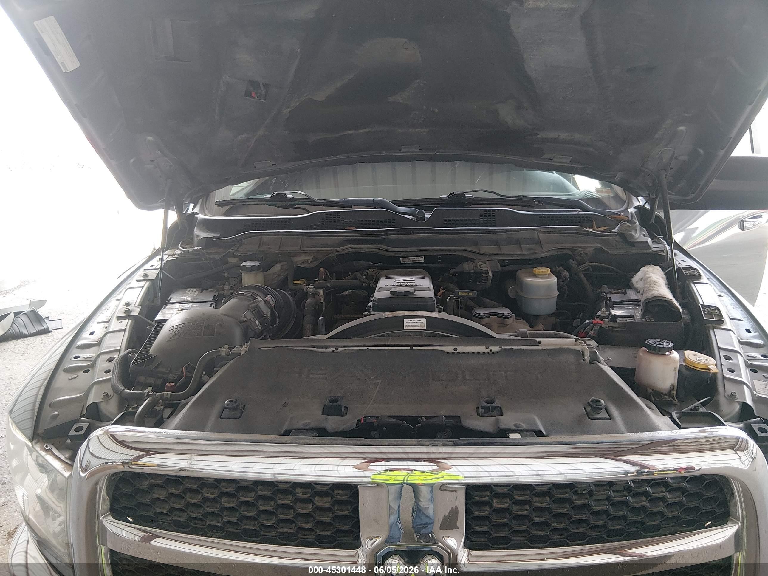 2013 Ram 2500 Slt Серый vin: 3C6UR5ML0DG572171