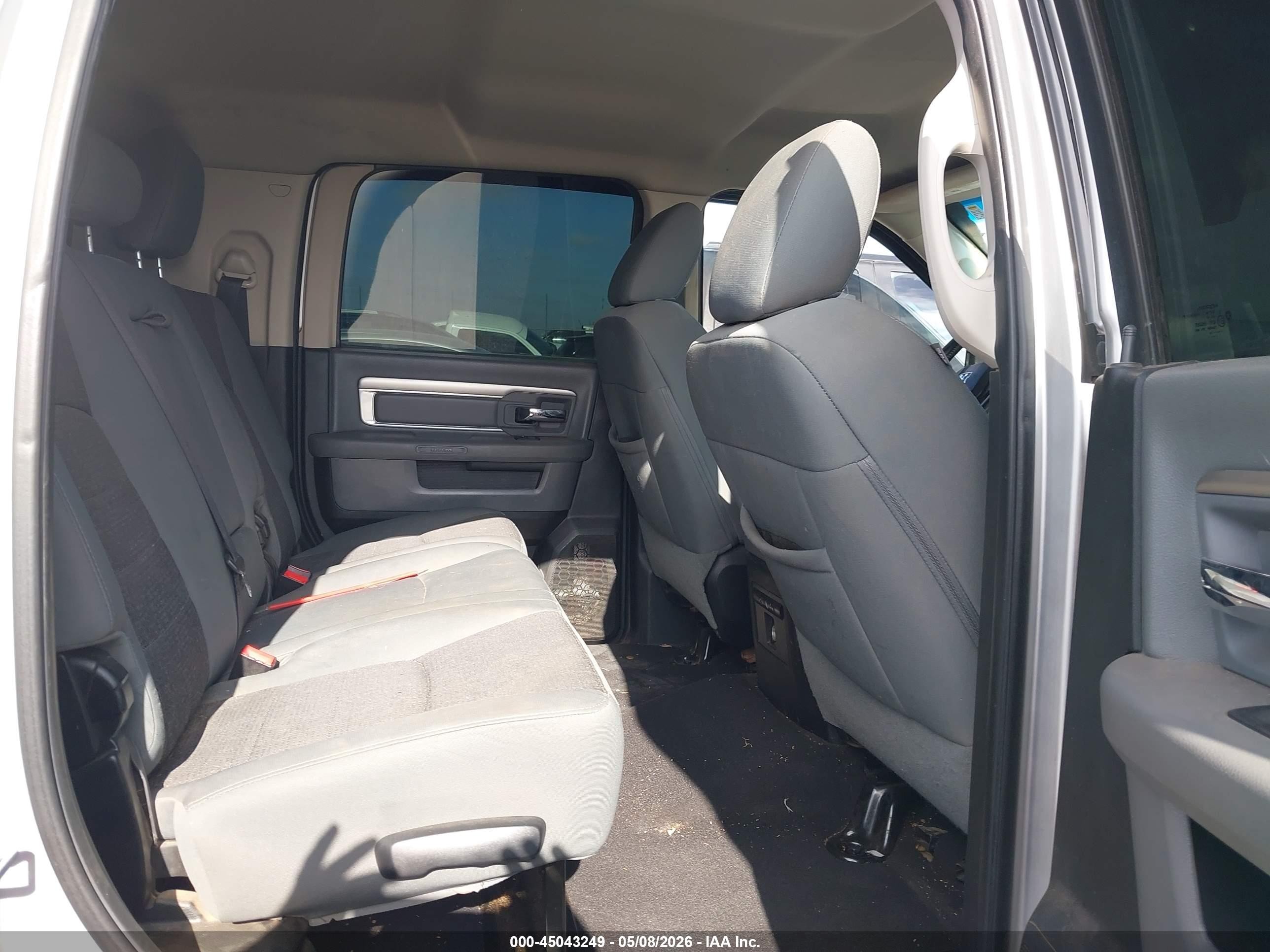 2014 Ram 2500 Lone Star Silver vin: 3C6UR5ML3EG231462