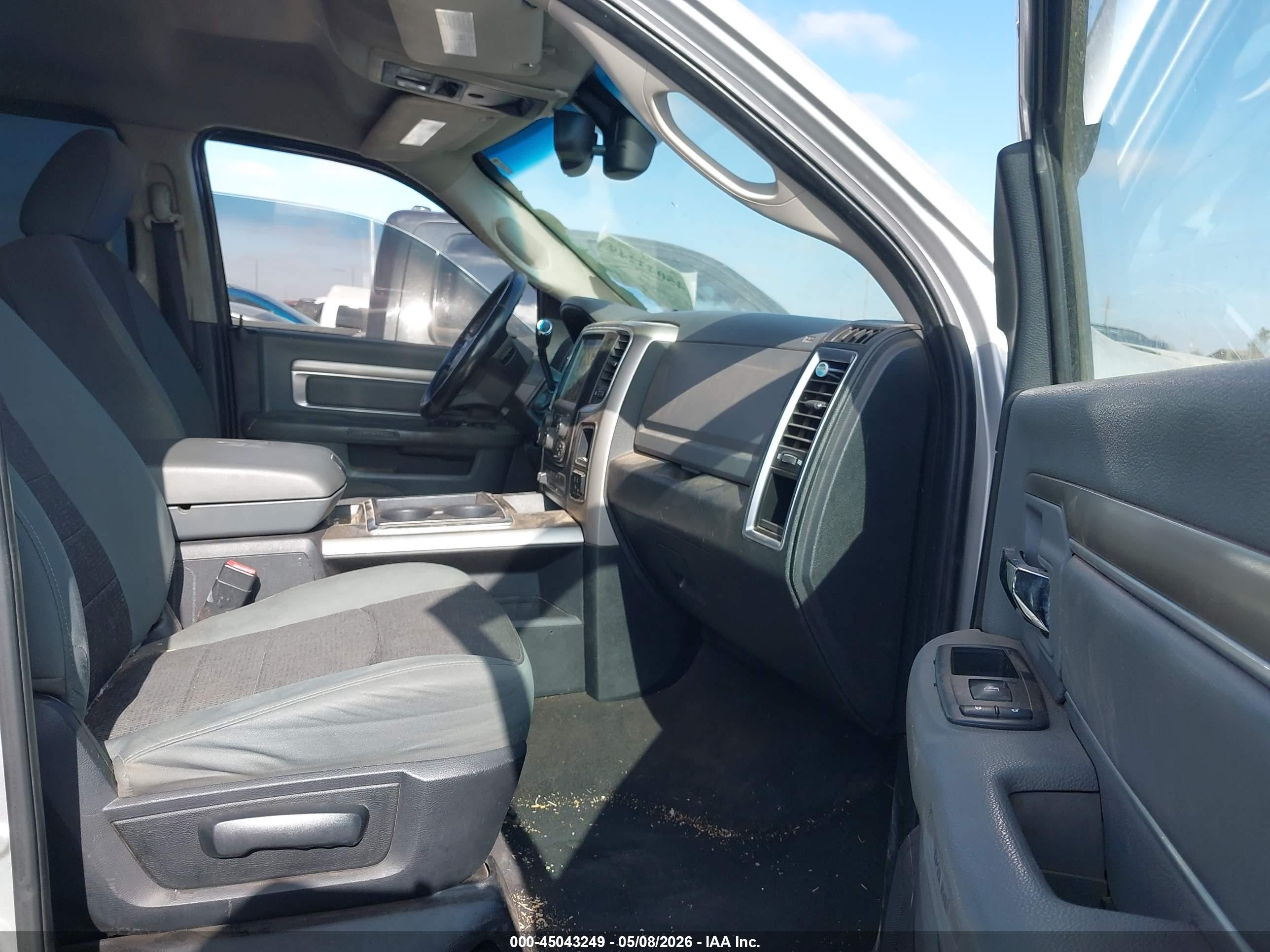 2014 Ram 2500 Lone Star Silver vin: 3C6UR5ML3EG231462
