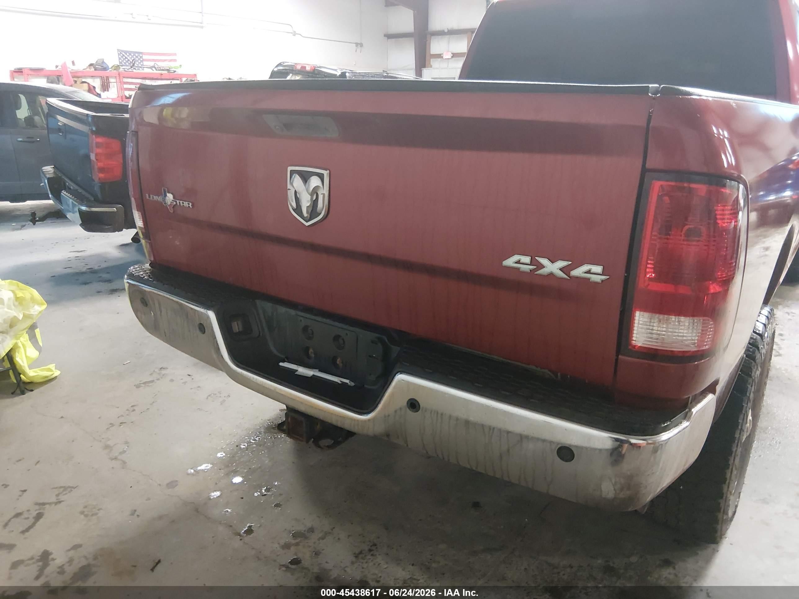 2015 Ram 2500 Lone Star Red vin: 3C6UR5ML8FG570929