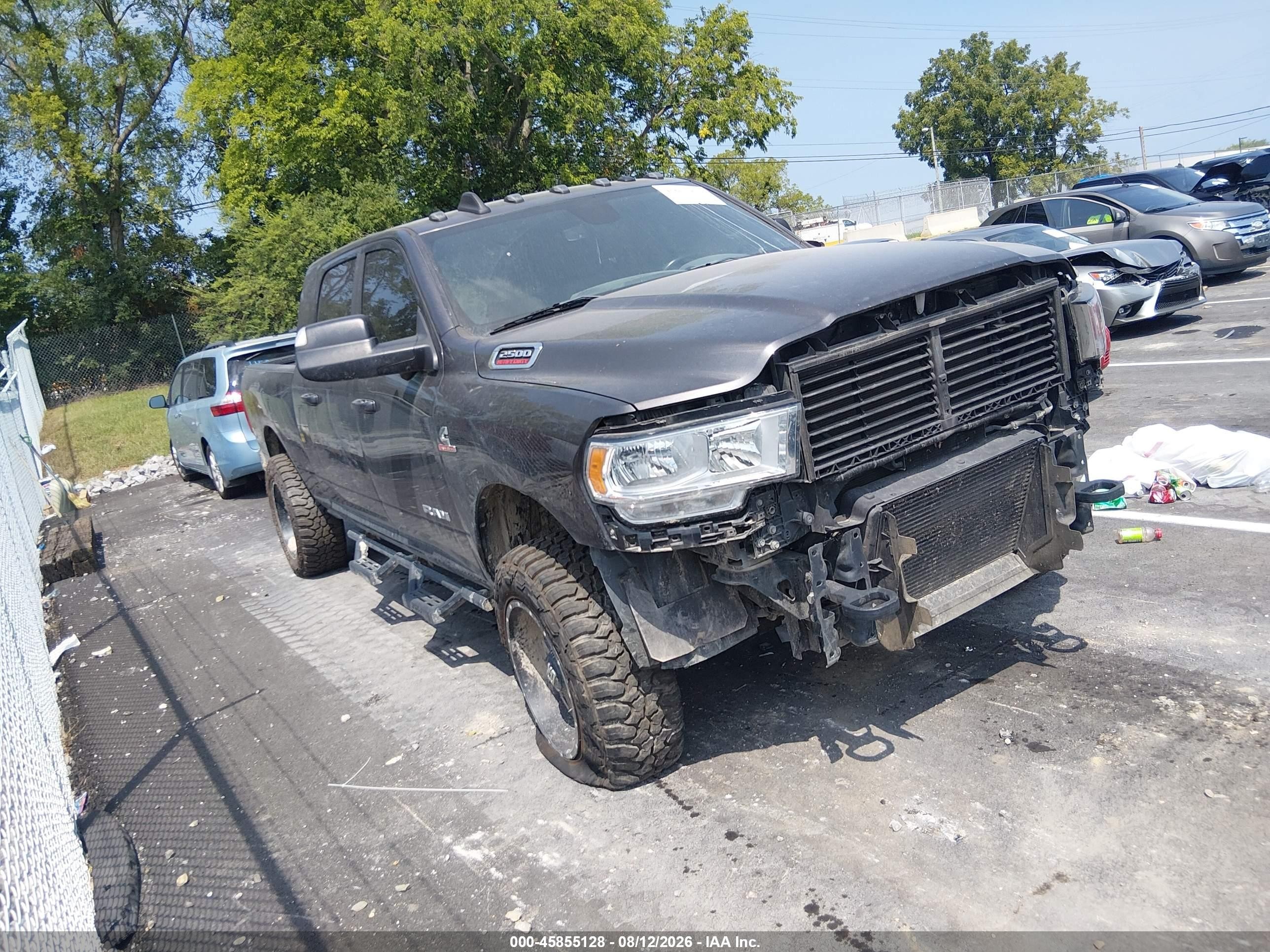 2021 Ram 2500   Black vin: 3C6UR5ML9MG556907