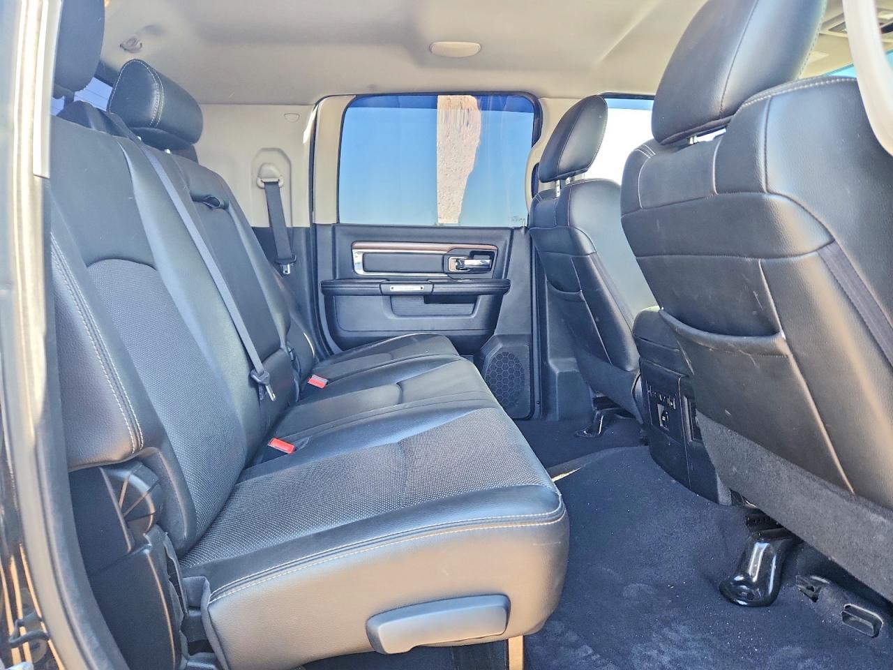 2013 Ram 2500 Laramie Black vin: 3C6UR5NL0DG615356