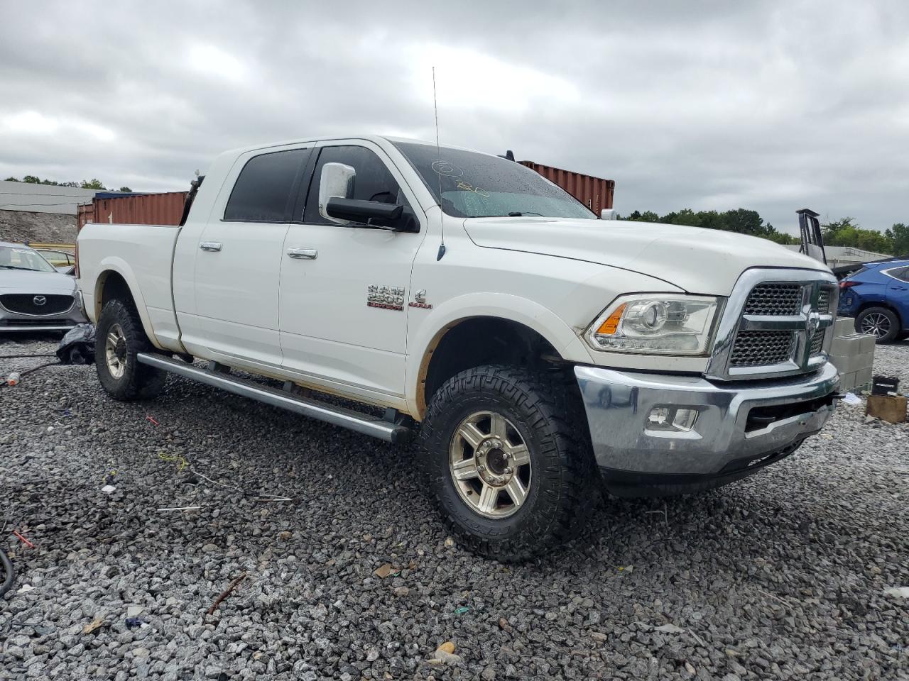 2013 Ram 2500 Laramie Белый vin: 3C6UR5NL1DG592444