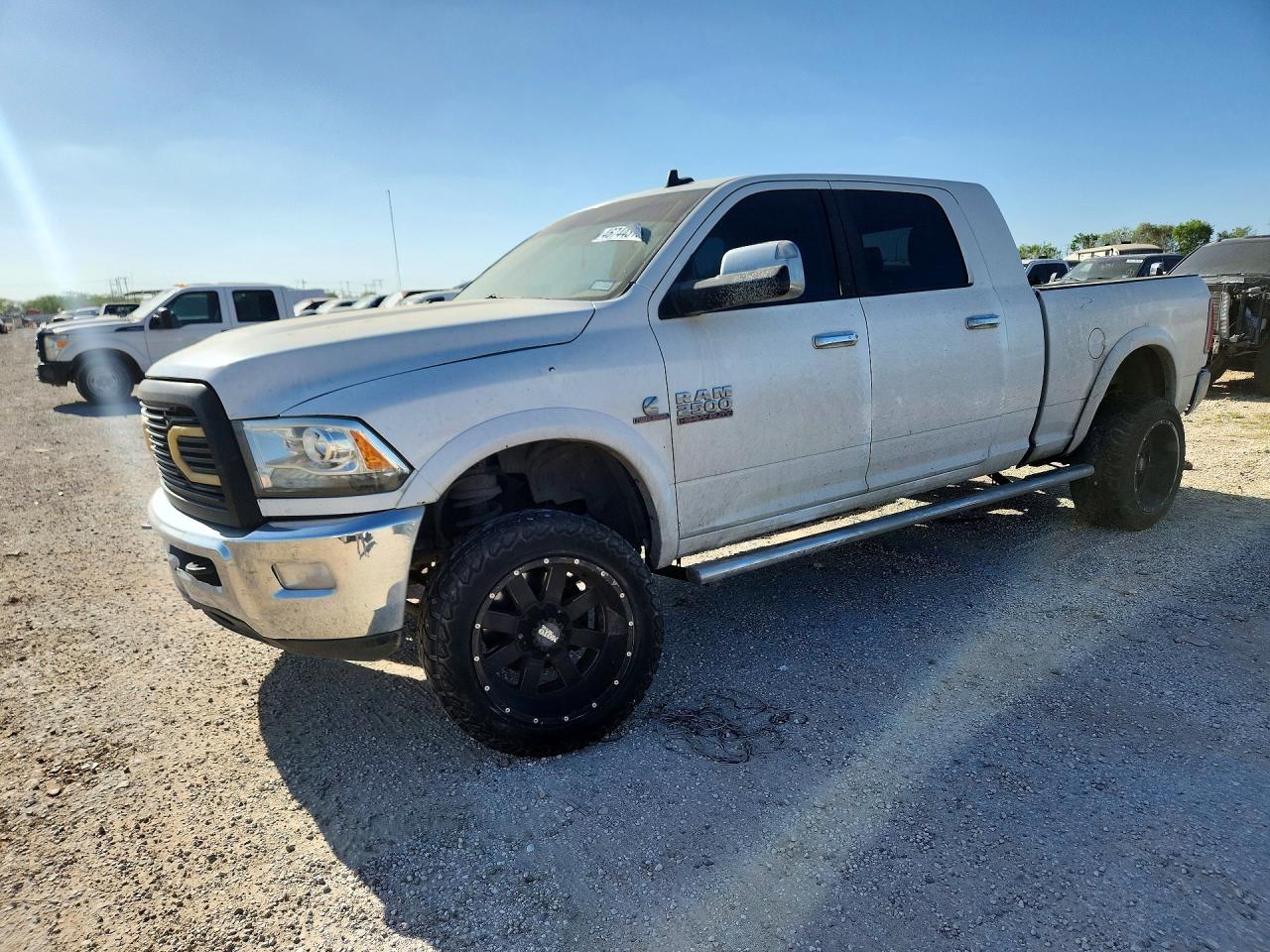 2013 Ram 2500 Laramie Белый vin: 3C6UR5NL5DG541318