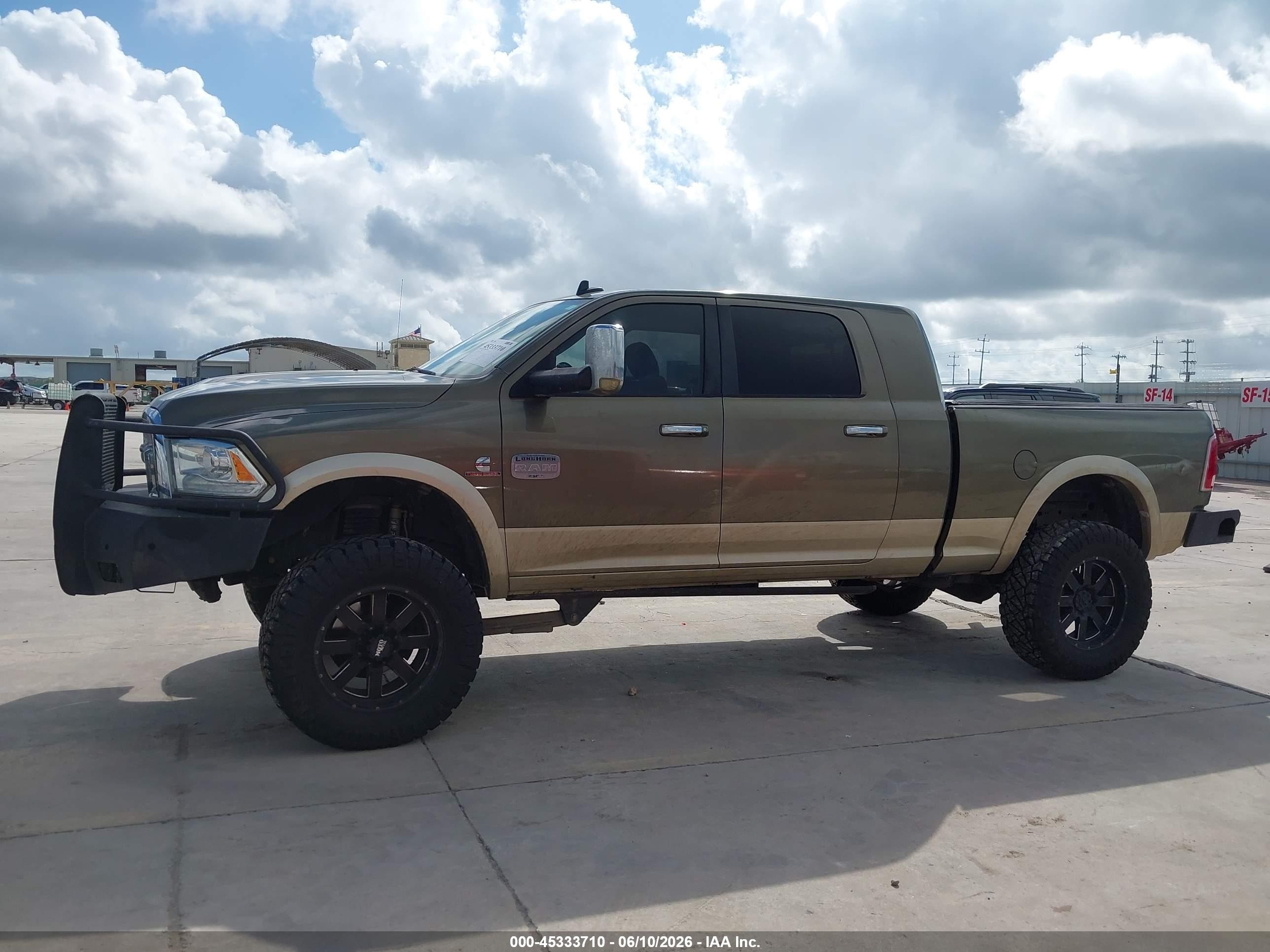 2014 Ram 2500 Longhorn Gray vin: 3C6UR5PL4EG244717