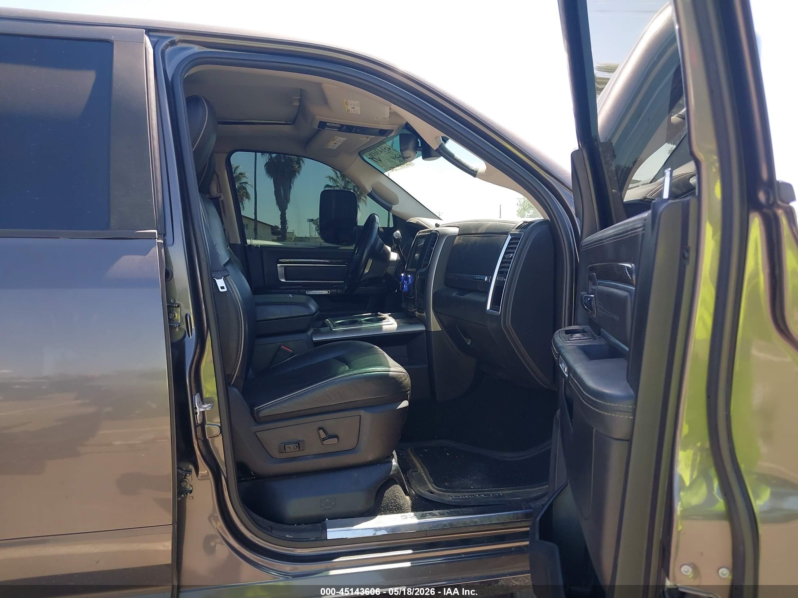 2014 Ram 2500 Longhorn Limited Серый vin: 3C6UR5PL4EG315284