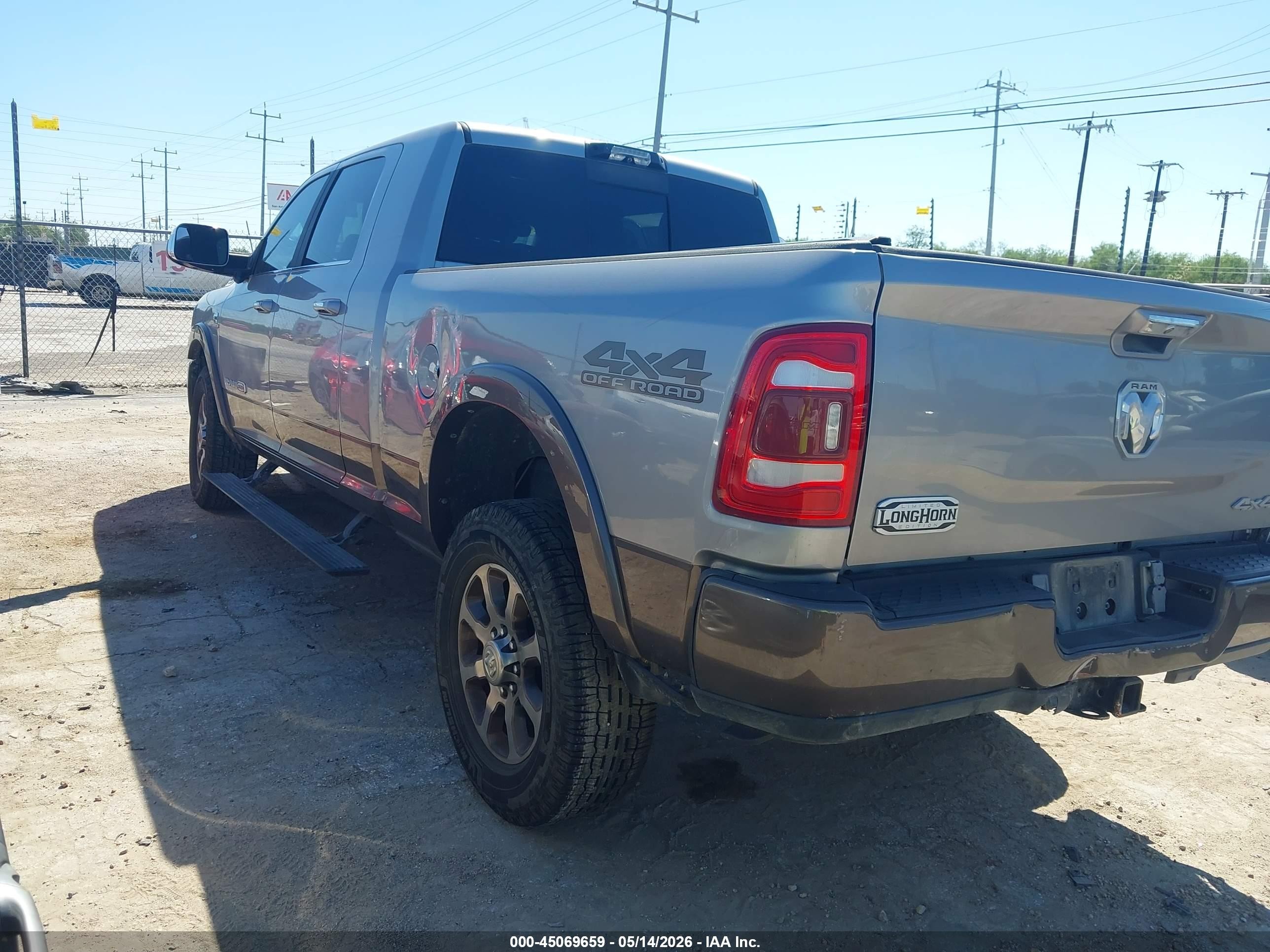 2022 Ram 2500 Limited Longhorn  4x4 6'4 Box Silver vin: 3C6UR5PL7NG183346