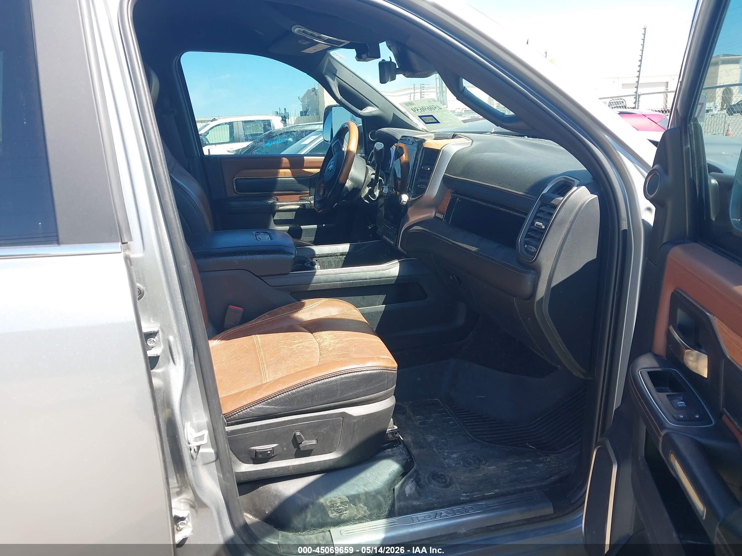2022 Ram 2500 Limited Longhorn  4x4 6'4 Box Silver vin: 3C6UR5PL7NG183346