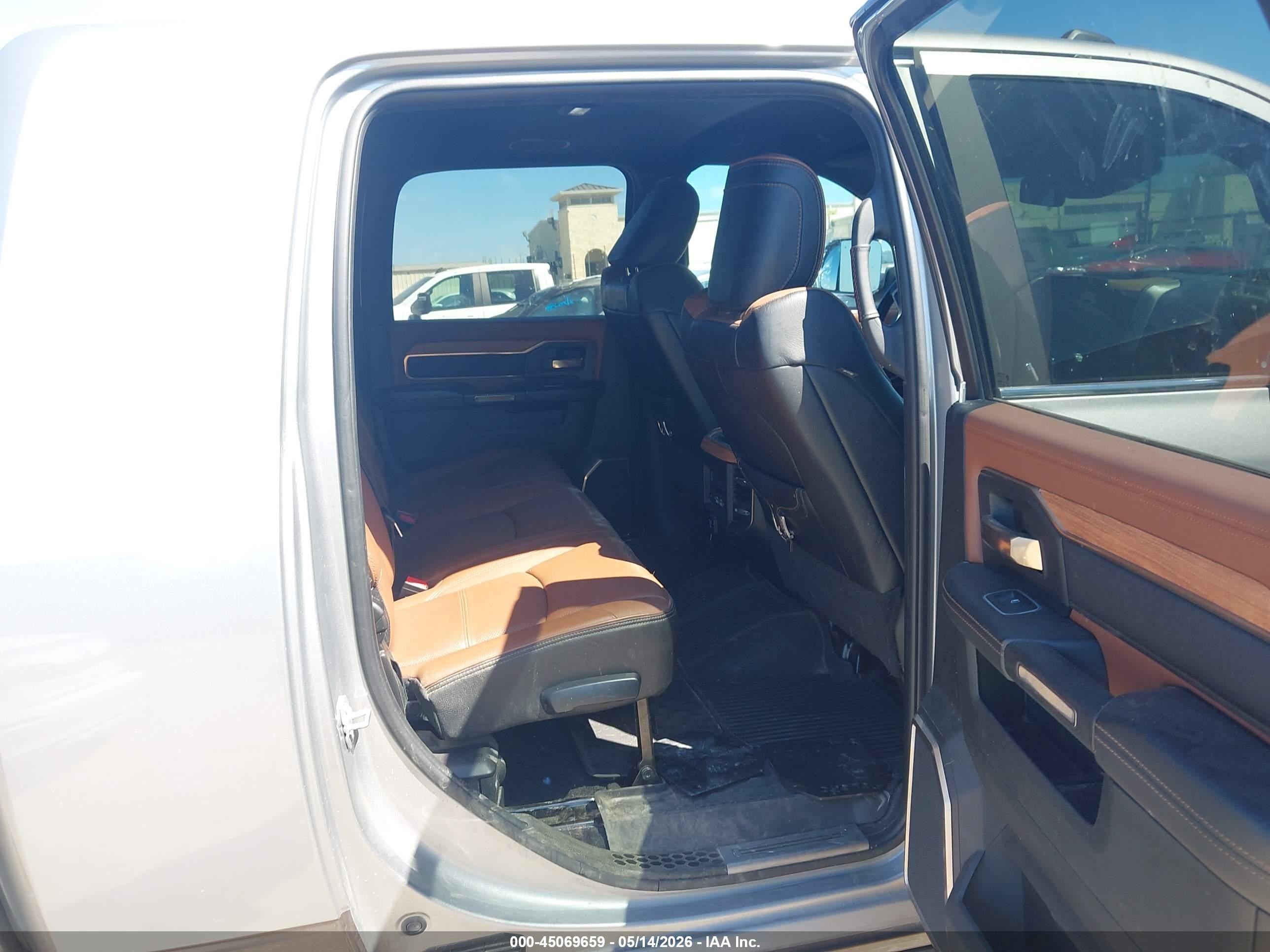 2022 Ram 2500 Limited Longhorn  4x4 6'4 Box Silver vin: 3C6UR5PL7NG183346