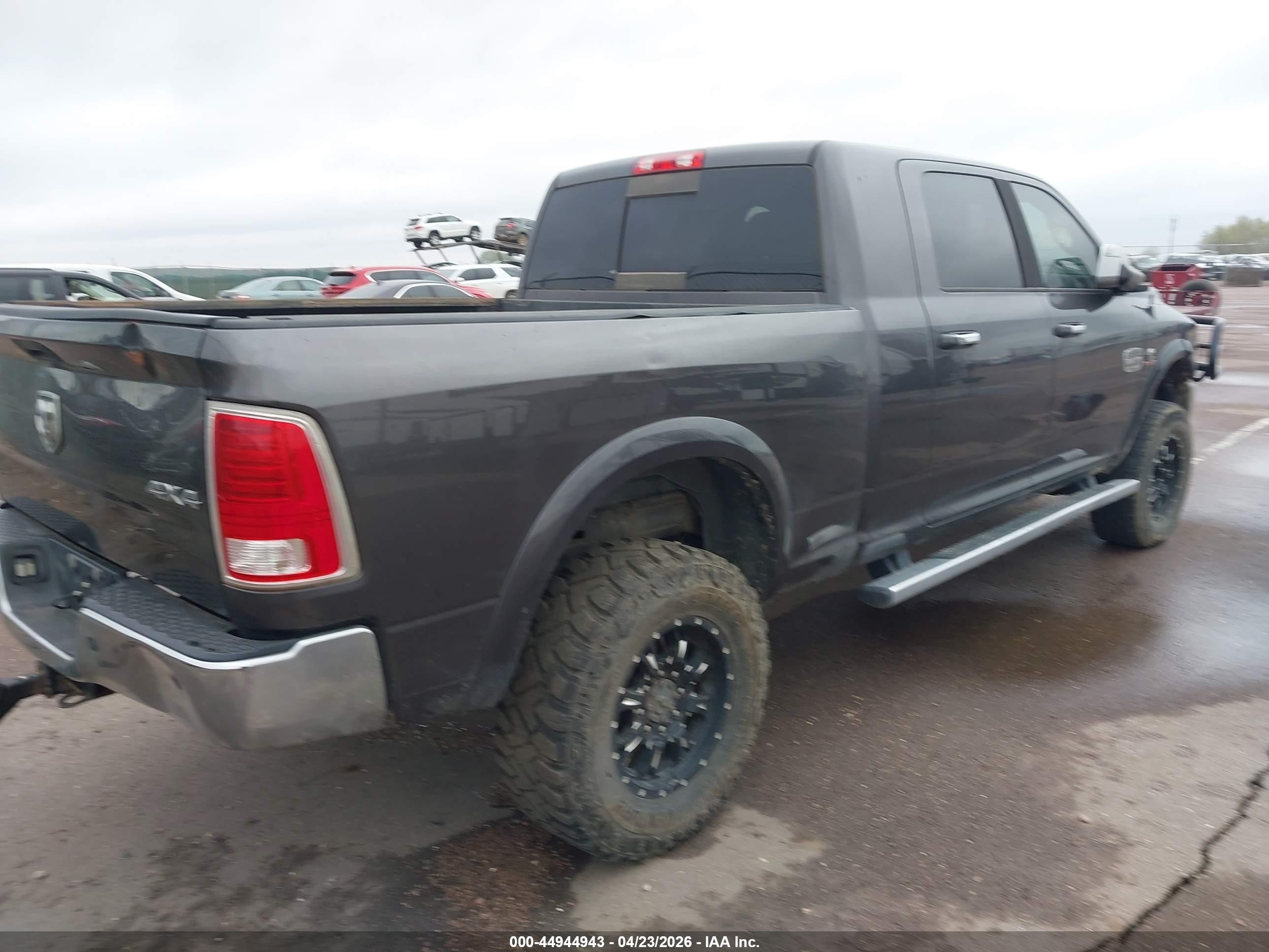 2015 Ram 2500 Longhorn Серый vin: 3C6UR5PLXFG695409