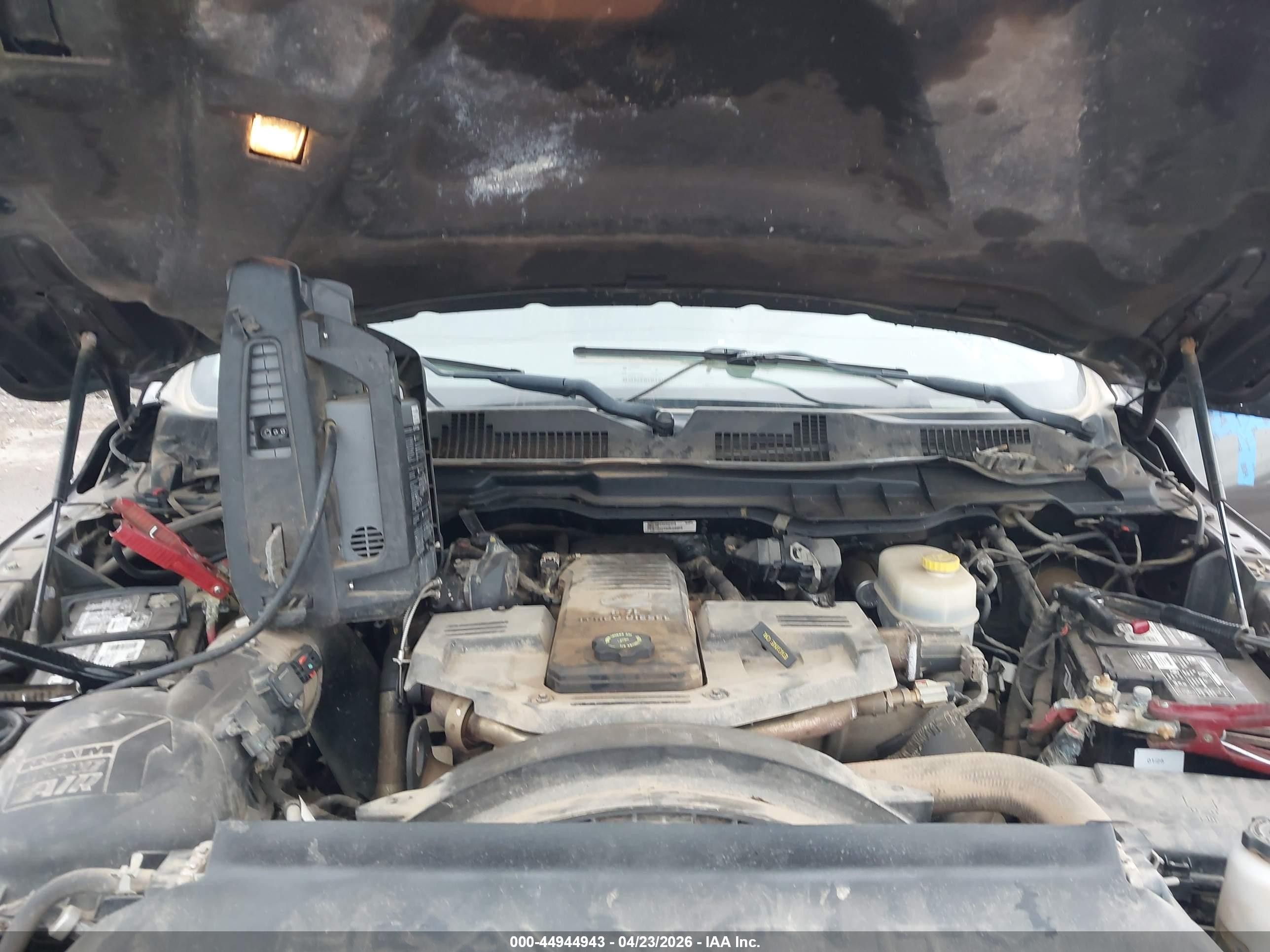2015 Ram 2500 Longhorn Серый vin: 3C6UR5PLXFG695409