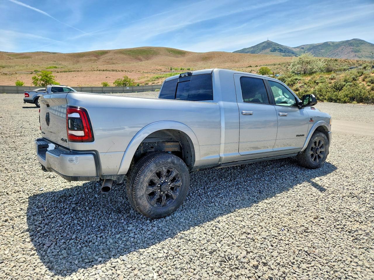 2022 Ram 2500 Limited Silver vin: 3C6UR5TL0NG168547