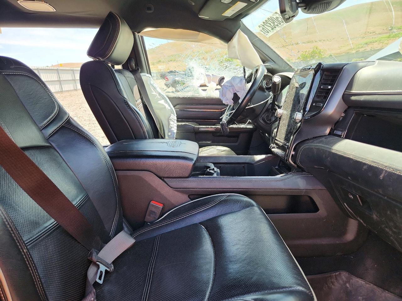 2022 Ram 2500 Limited Silver vin: 3C6UR5TL0NG168547