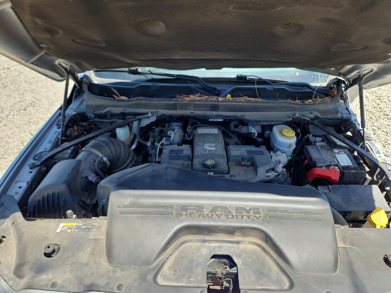 2022 Ram 2500 Limited Silver vin: 3C6UR5TL0NG168547