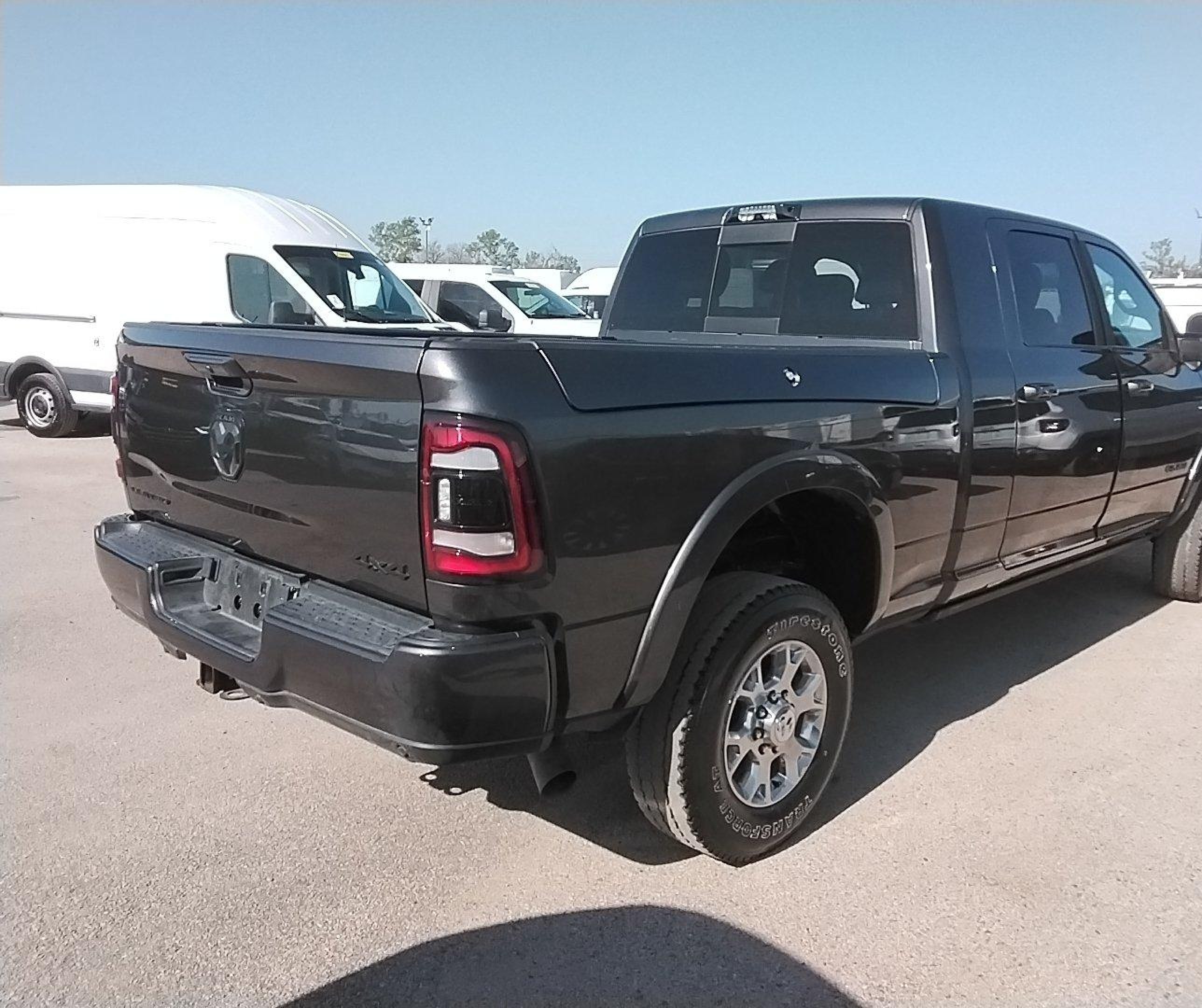 2024 Ram 2500 Limited  4x4 6'4 Box vin: 3C6UR5TL3RG163879